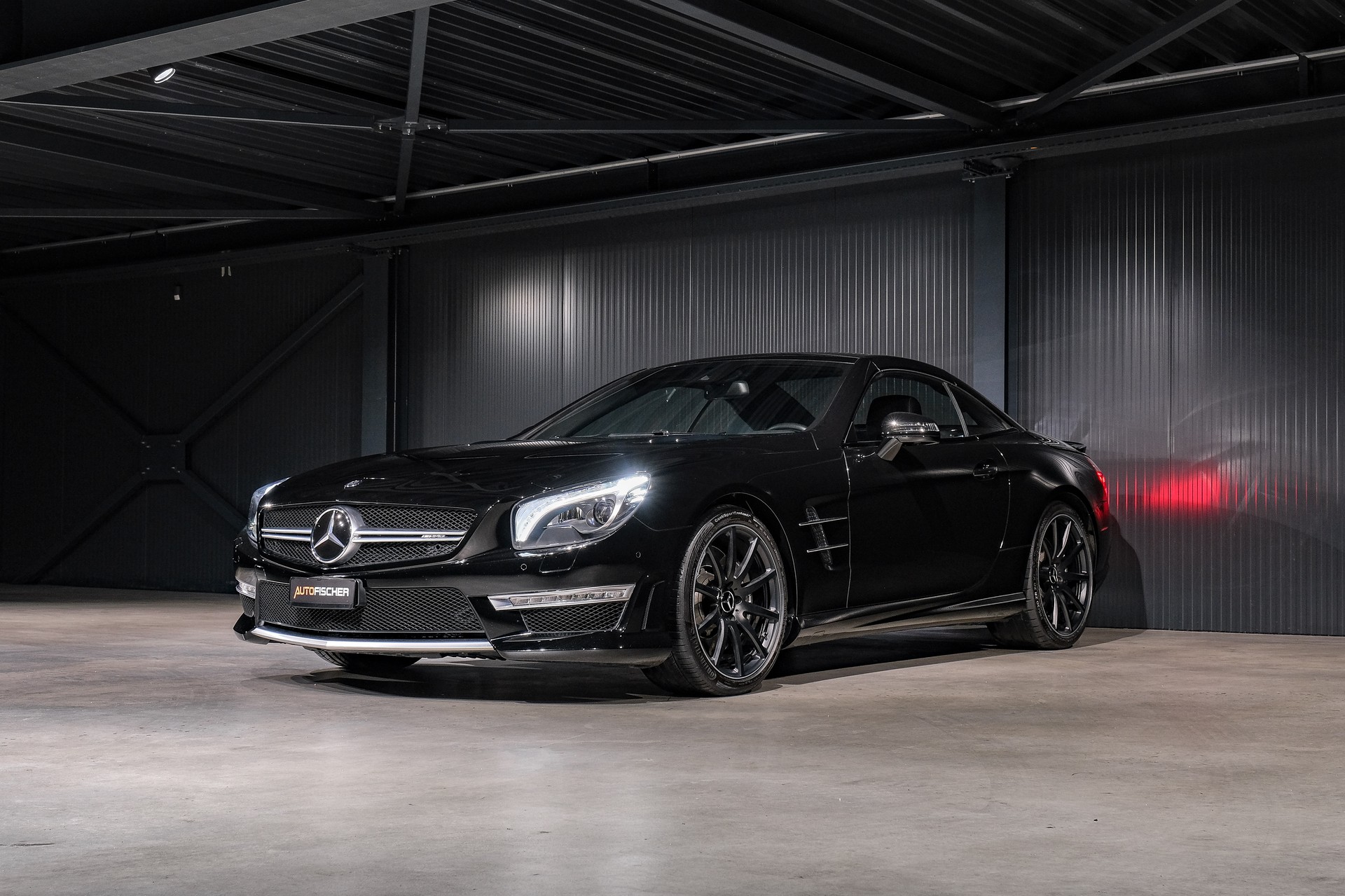 MERCEDES-BENZ SL 63 AMG Speedshift-showroom-element-3