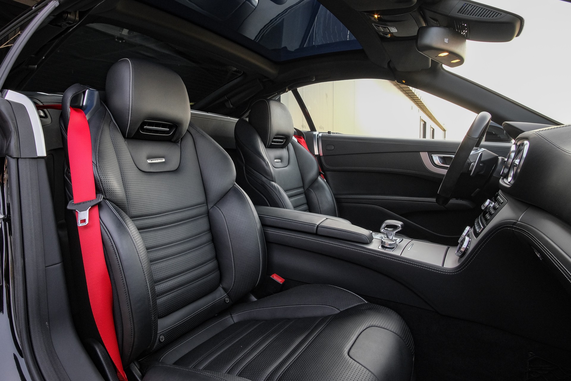 MERCEDES-BENZ SL 63 AMG Speedshift-image-12