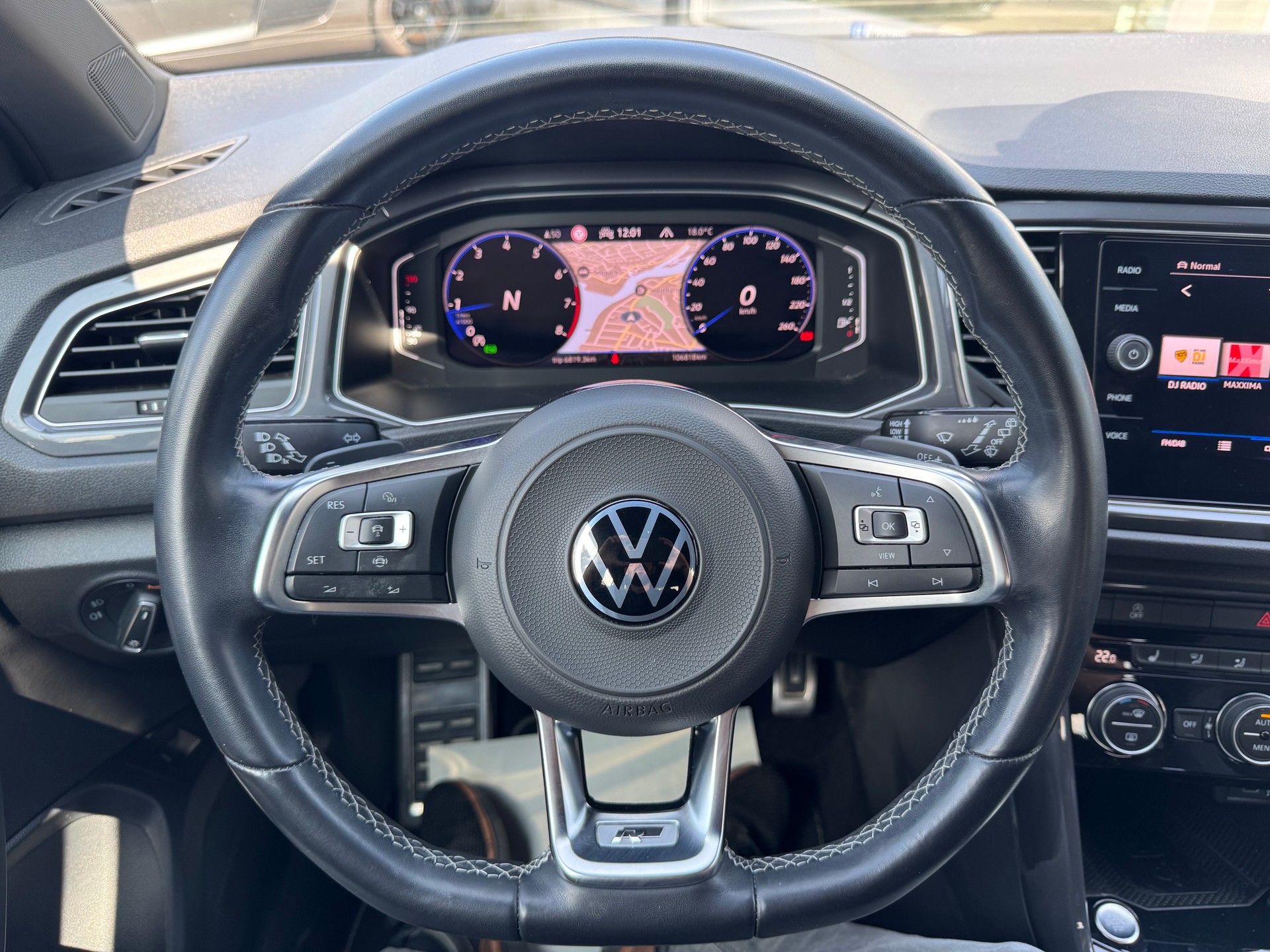 VW T-Roc 2.0 TSI Sport R-Line DSG 4Motion-image-20