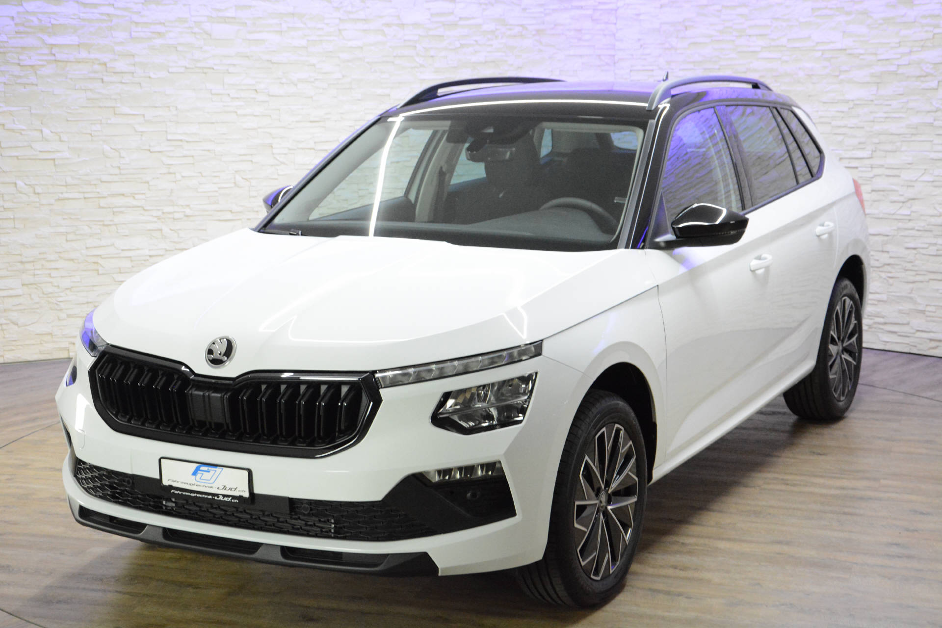 SKODA Kamiq 1.0 TSI Selection DSG-image-6