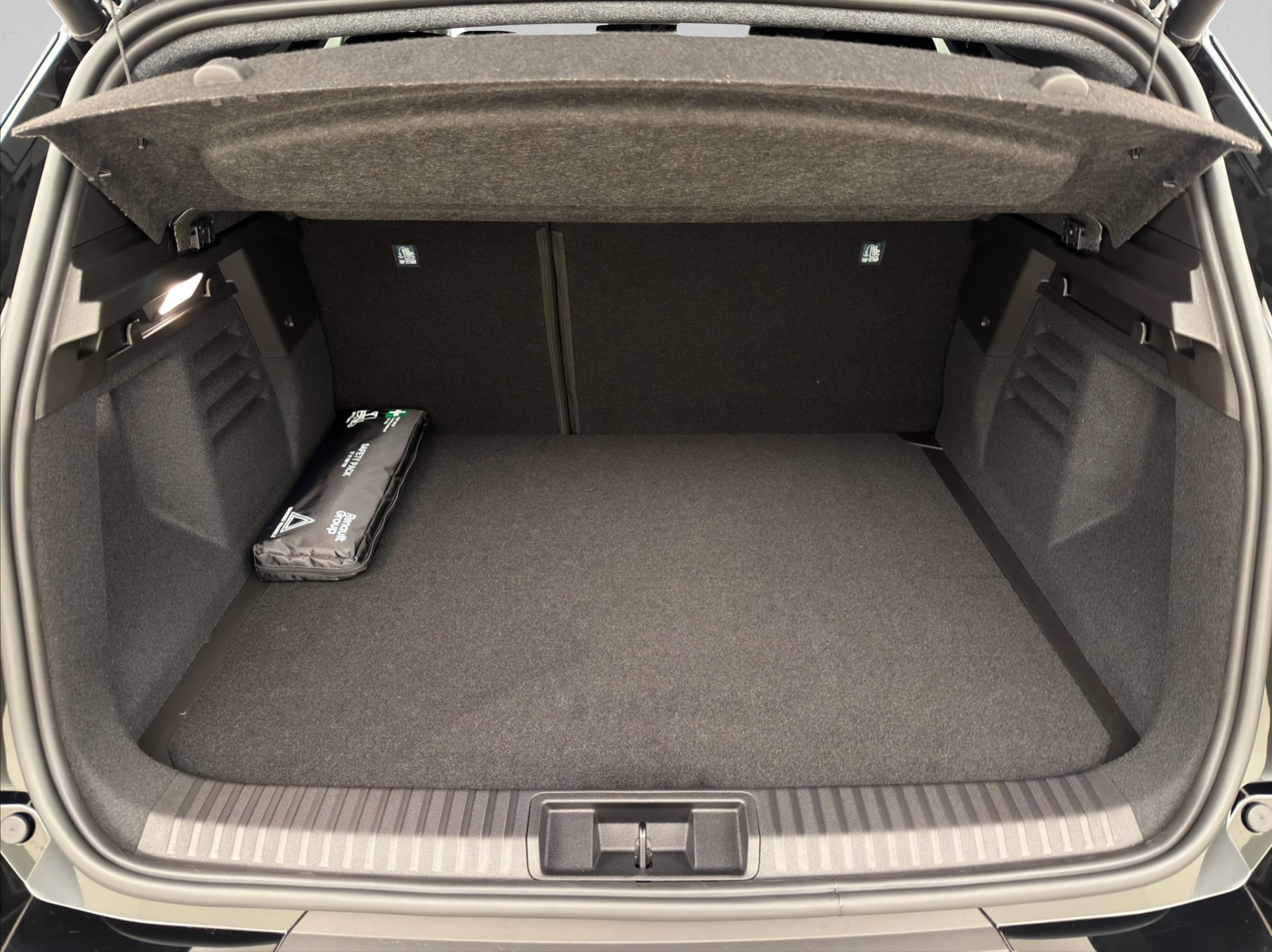 RENAULT Symbioz 1.6 E-Tech Iconic-image-9