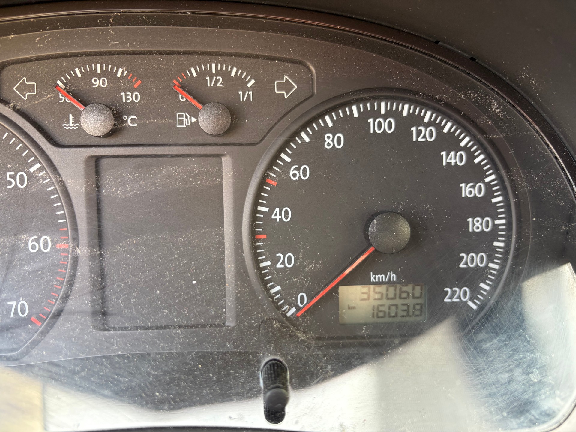 VW POLO-image-5