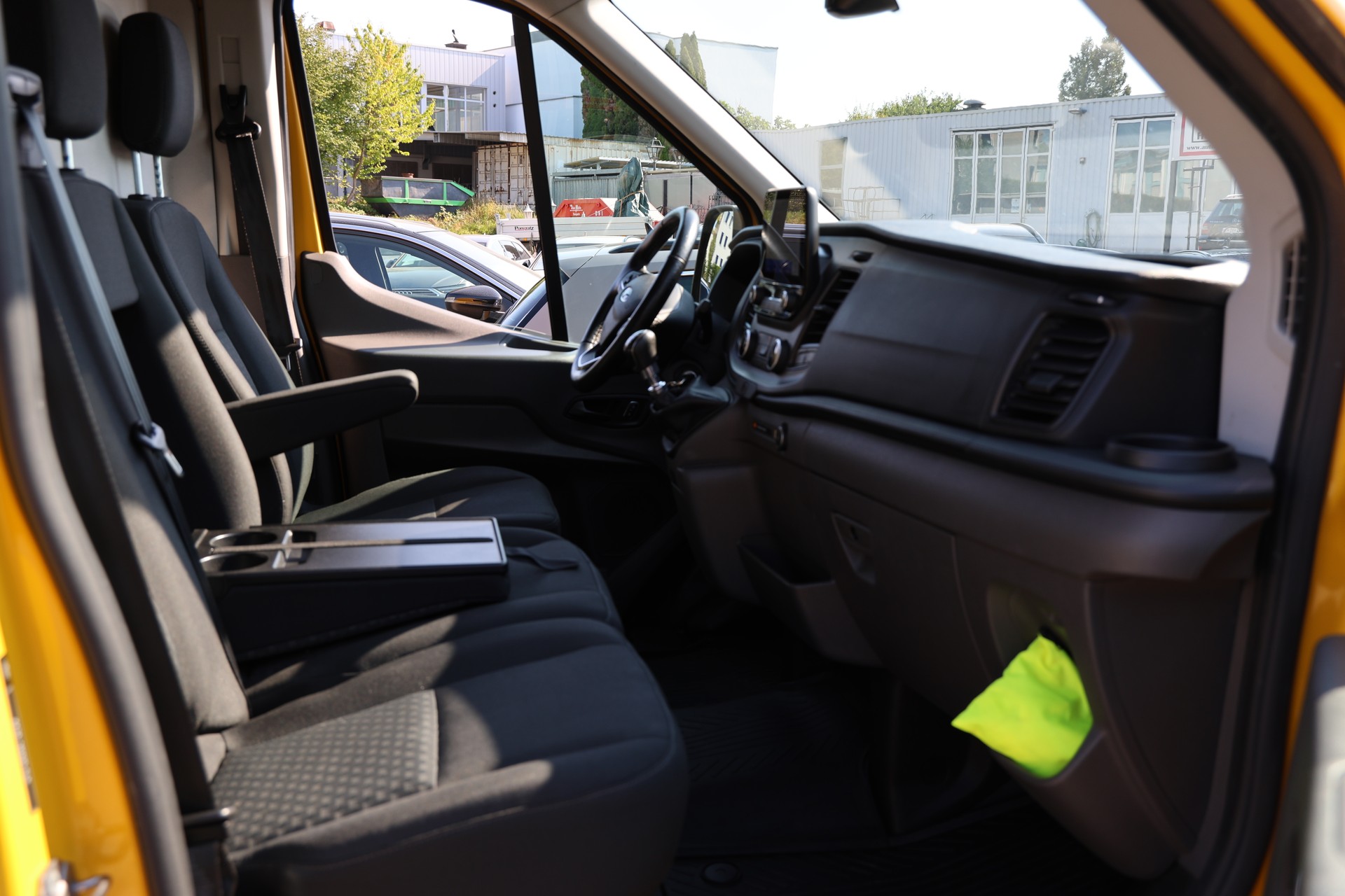 FORD Transit Van 350 L4H3 Trend EXTRA LANG 2.0 TDCi 185ps RWD-image-4