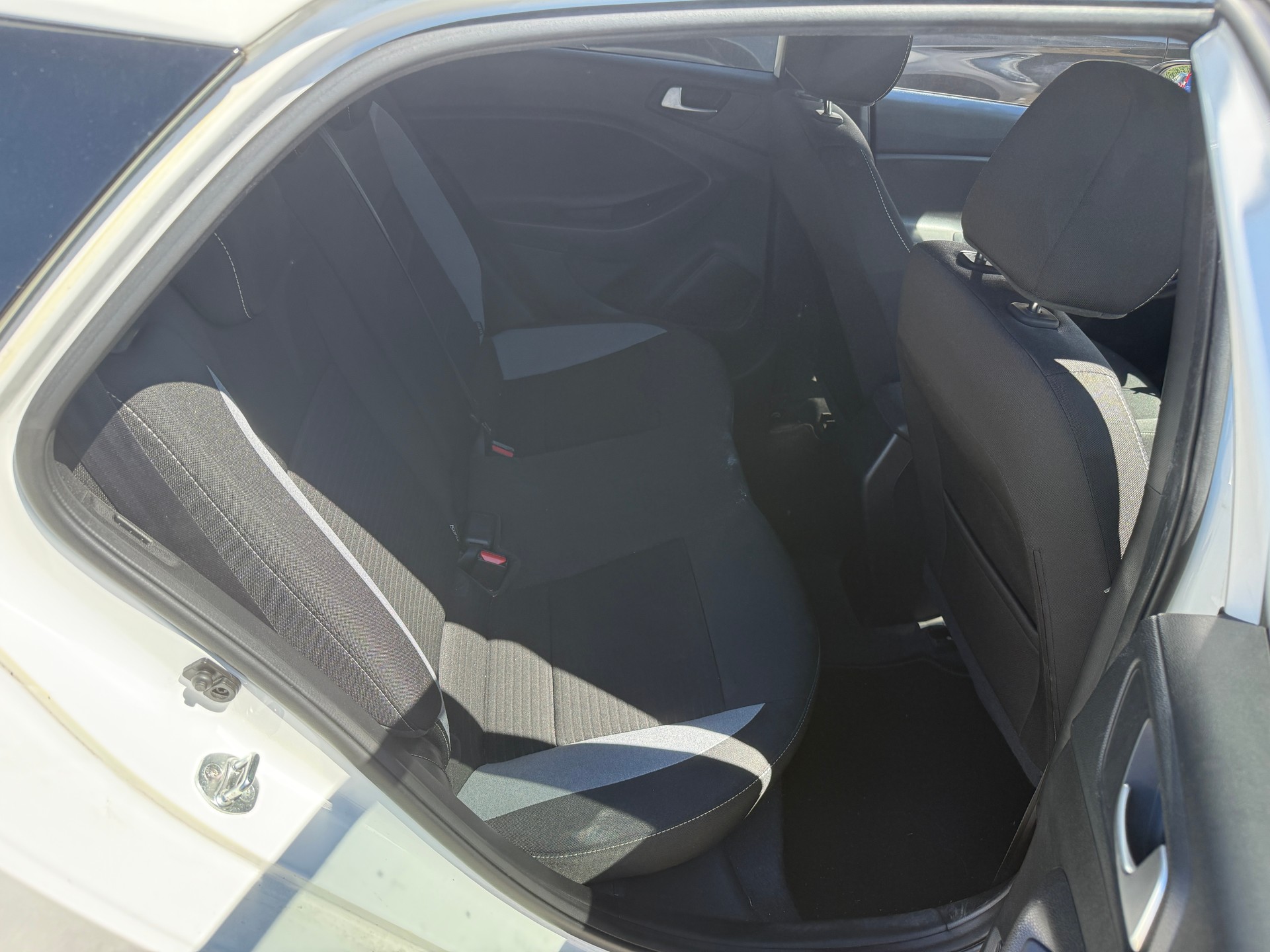 HYUNDAI i20 1.0 T-GDi GO-image-8