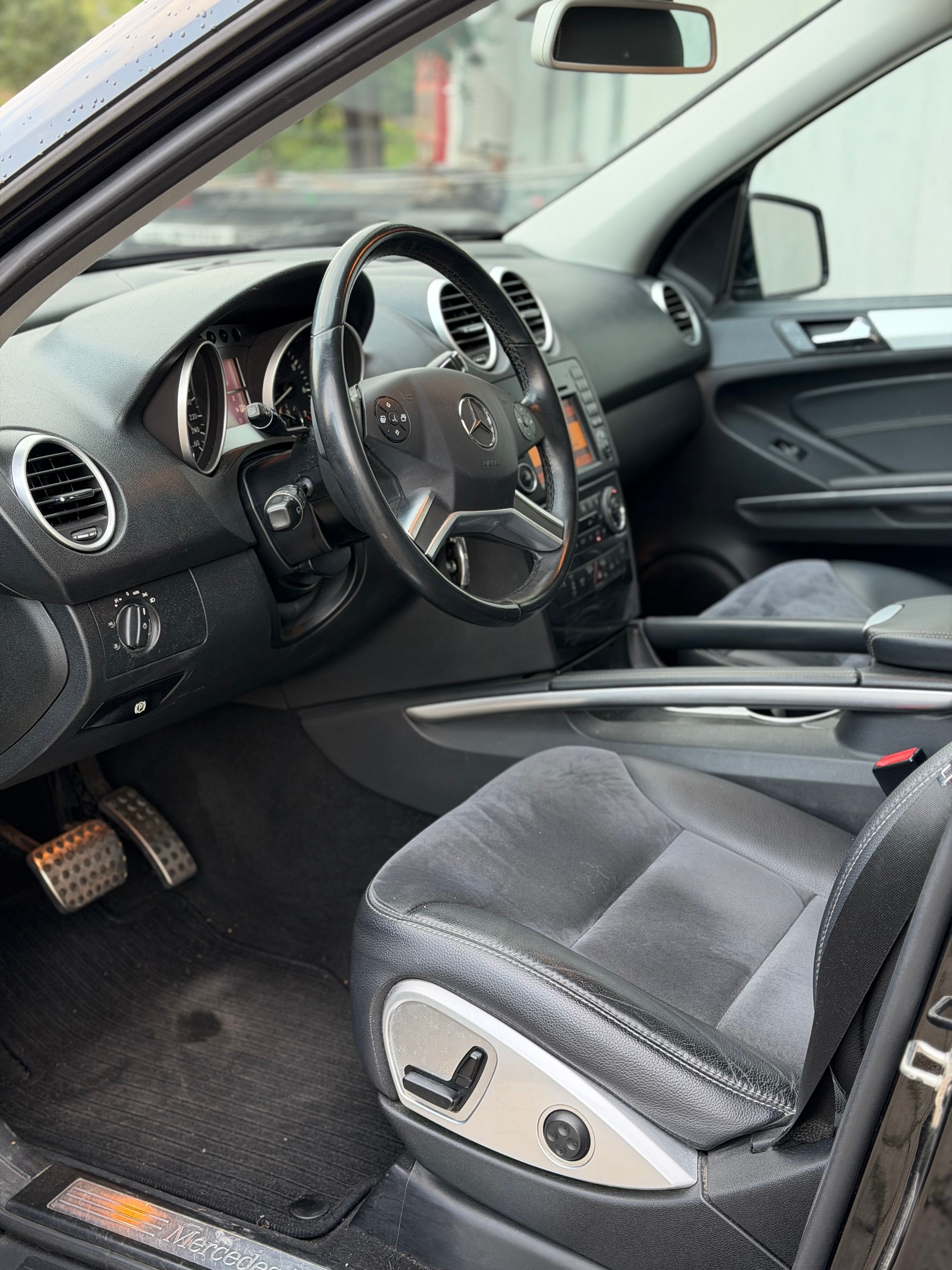 MERCEDES-BENZ ML 350 4Matic 7G-Tronic-image-6