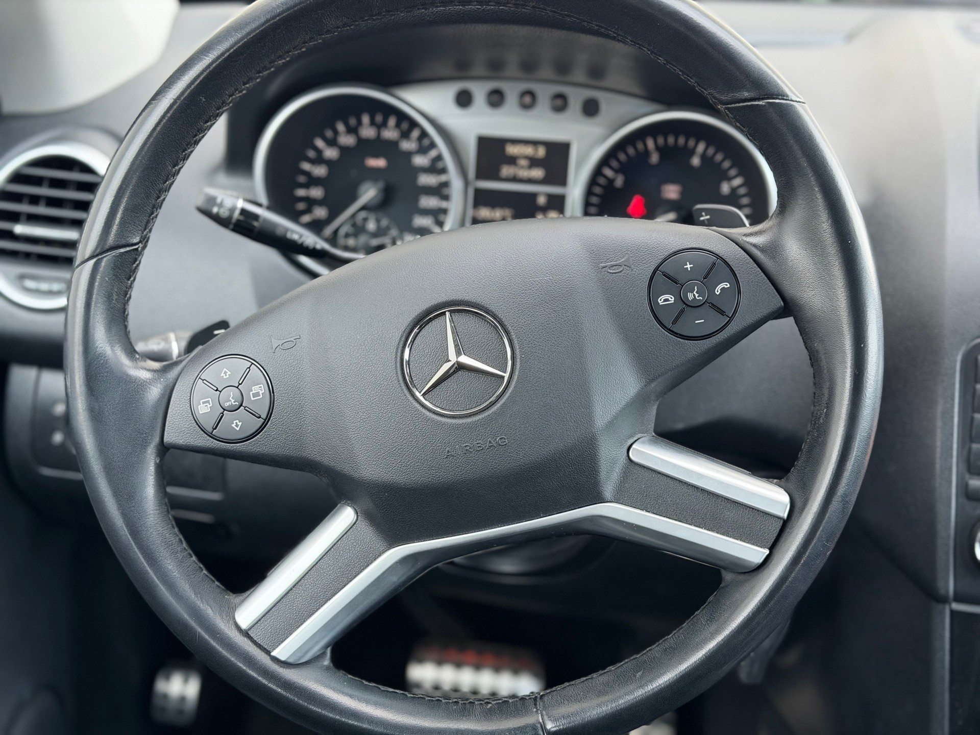 MERCEDES-BENZ ML 350 4Matic 7G-Tronic-image-11