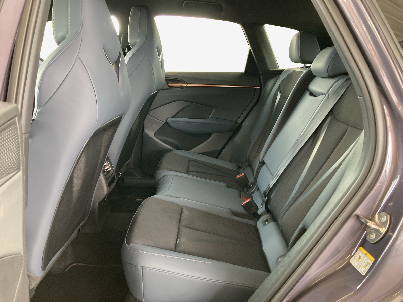 CUPRA Terramar 1.5 eHybrid DSG VZ-image-11