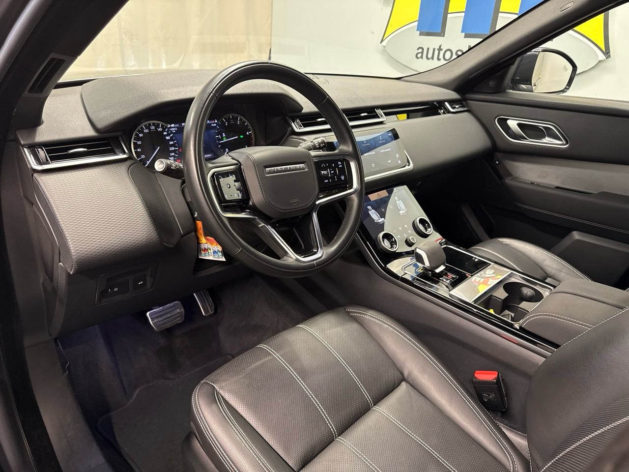 LAND ROVER Range Rover Velar D 200 R-Dynamic SE ic-image-2