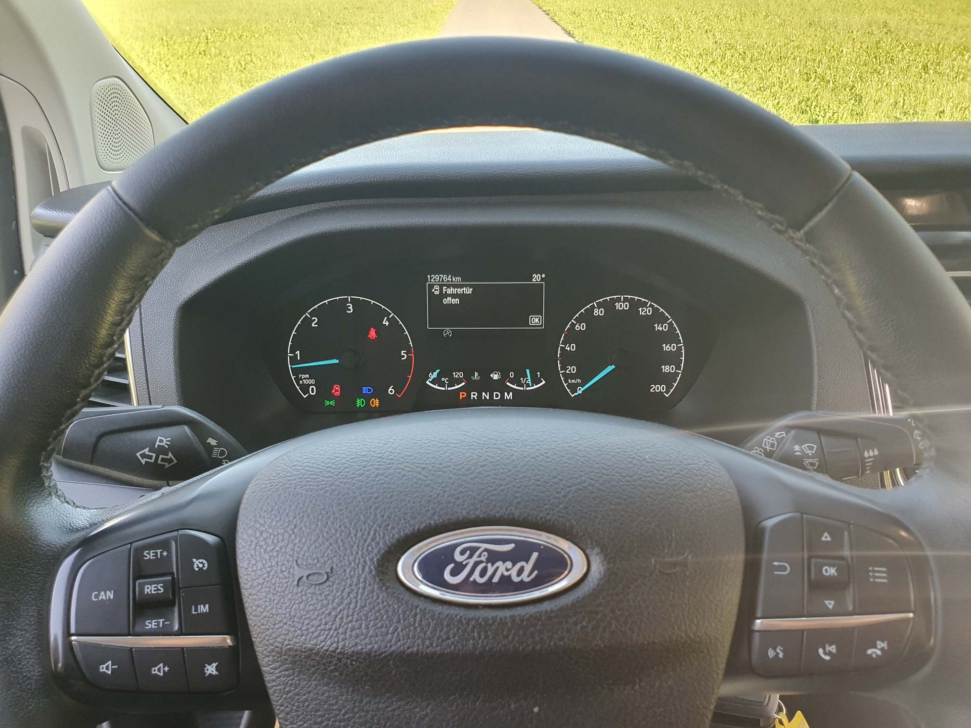 FORD Tourneo Custom 320 L1 2.0 TDCi 185 Titanium-image-13