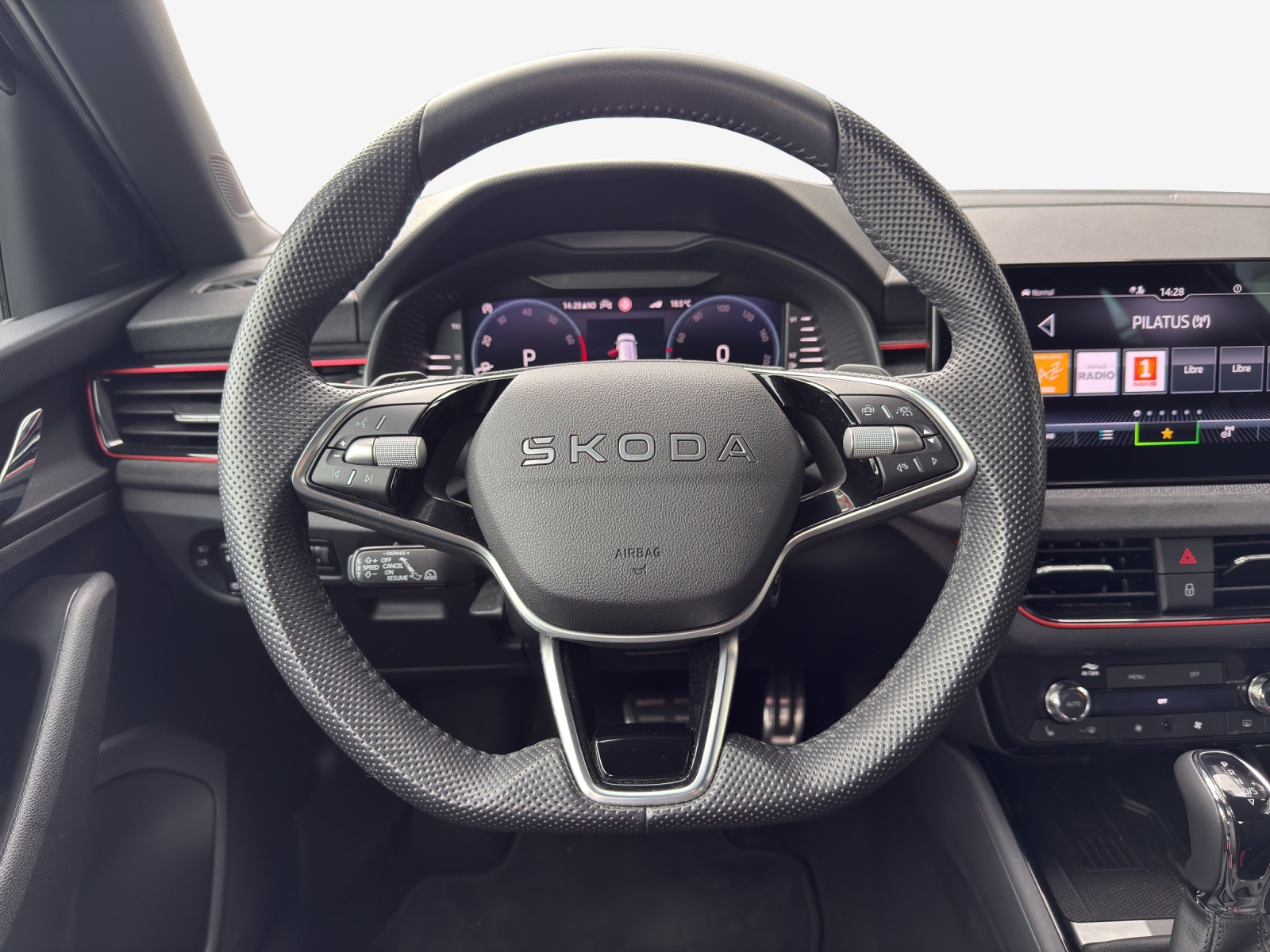 SKODA Kamiq 1.0 TSI Selection DSG-image-9
