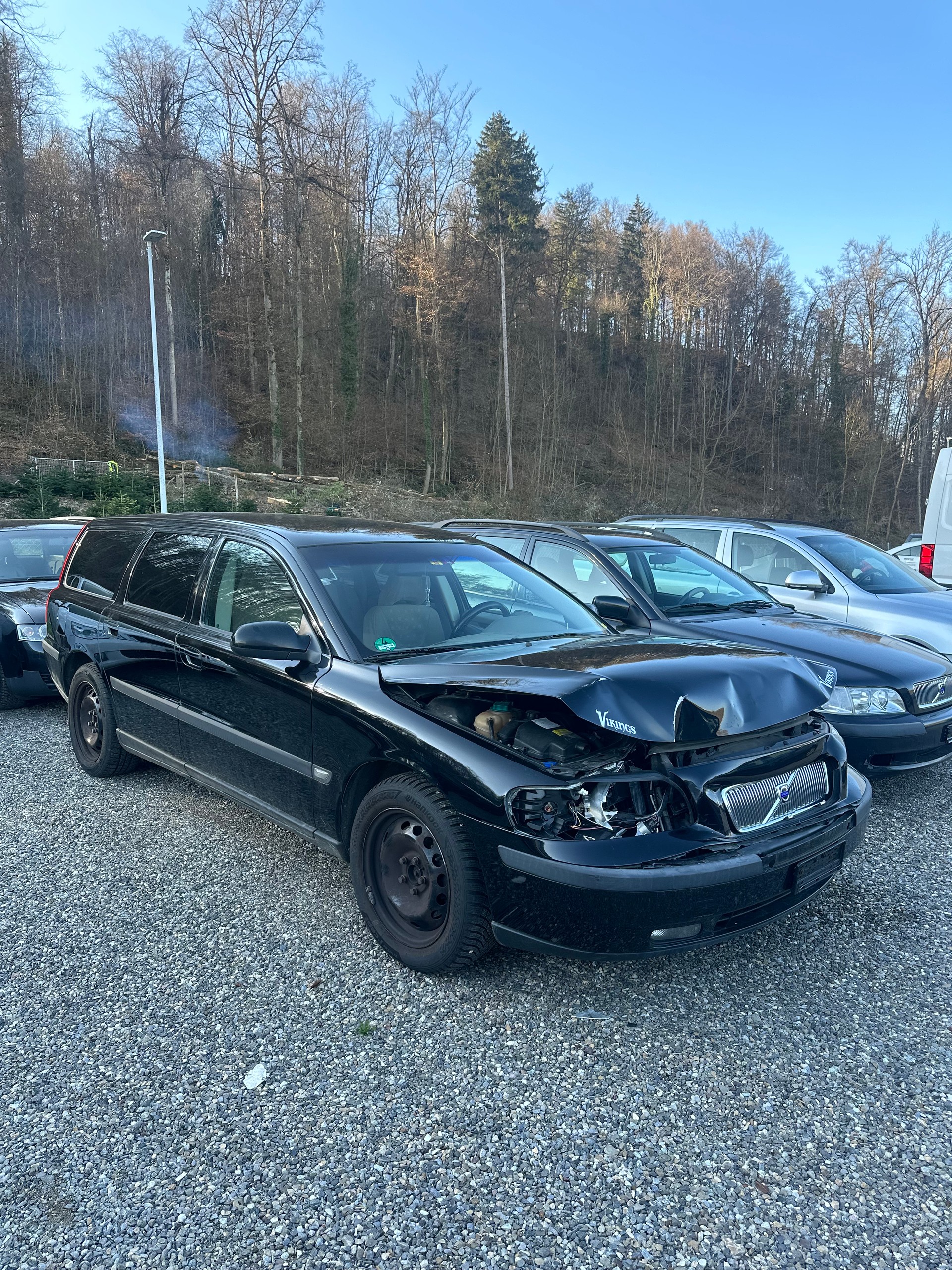 VOLVO V70 2.4T-image-0