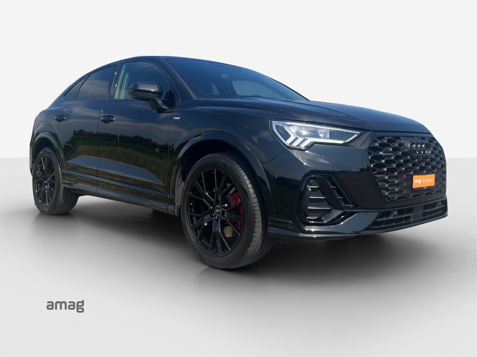 AUDI Q3 Sportback 45 TFSI S line quattro S-tronic-image-5