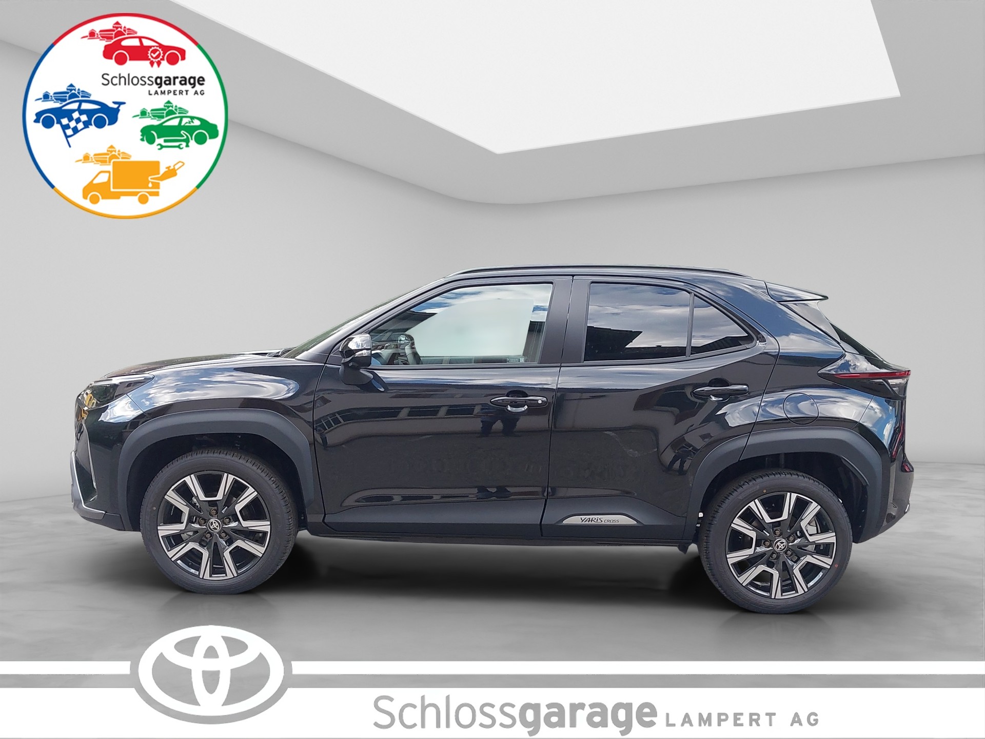 TOYOTA Yaris Cross 1.5 VVT-i HSD Premium AWD-i-image-2