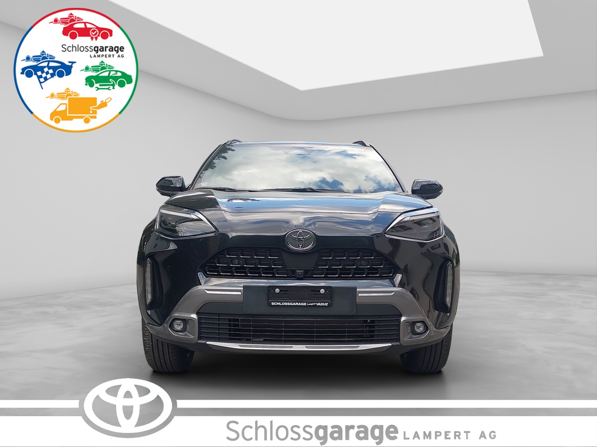 TOYOTA Yaris Cross 1.5 VVT-i HSD Premium AWD-i-showroom-element-1