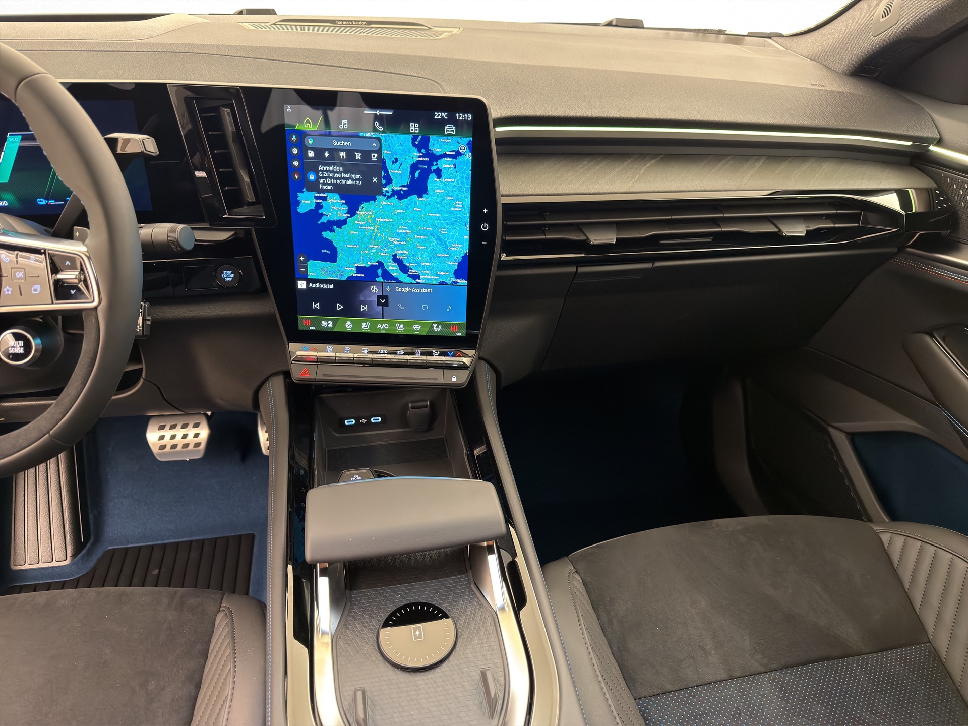 RENAULT Rafale 1.2 E-Tech Plug-in Atelier Alpine-image-9