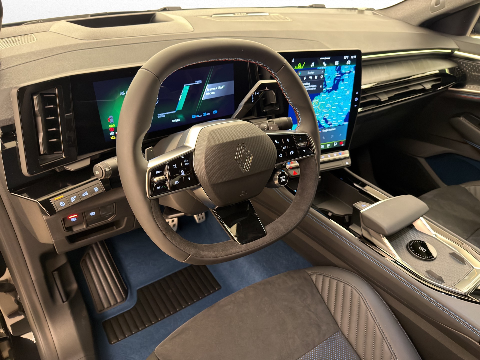 RENAULT Rafale 1.2 E-Tech Plug-in Atelier Alpine-image-13