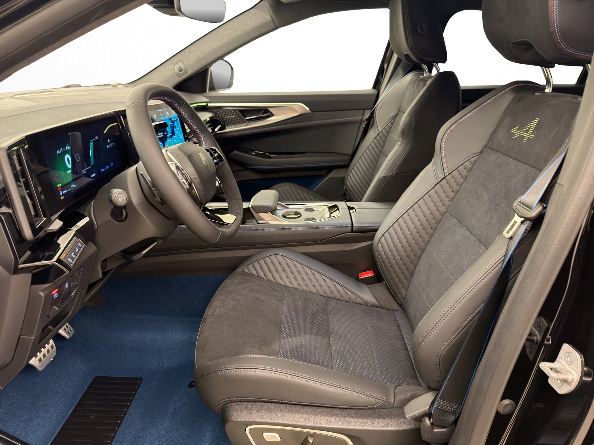 RENAULT Rafale 1.2 E-Tech Plug-in Atelier Alpine-image-6