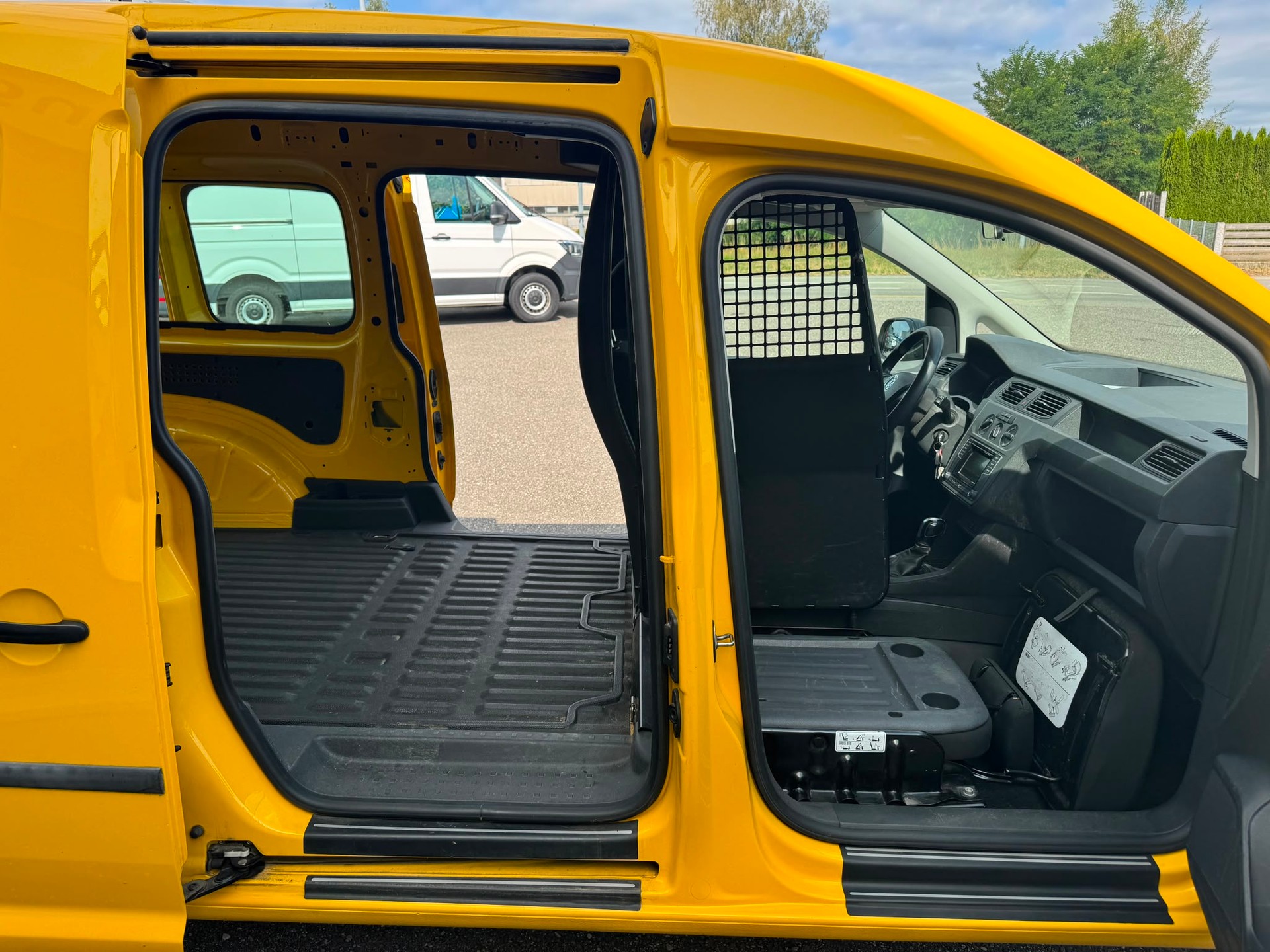 VW Caddy Maxi 2.0TDI 4Mot. DSG Automat - 4x4-image-7