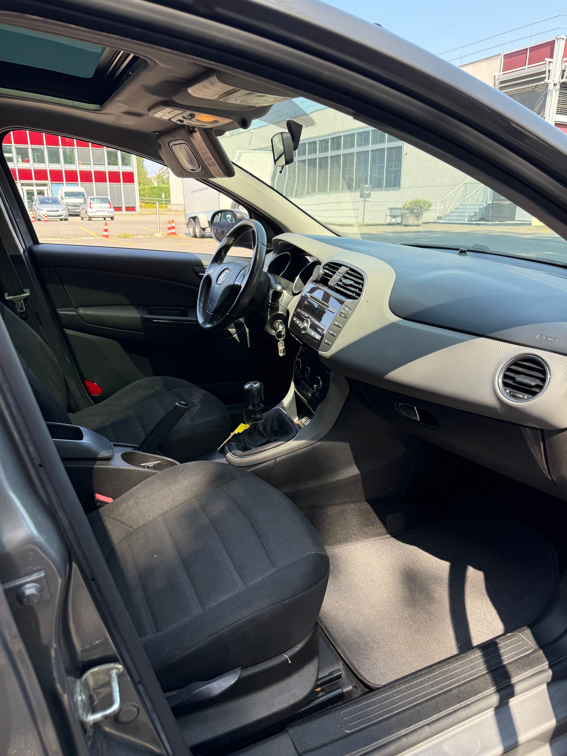 FIAT Bravo 1.6 JTD Dynamic PUR O2 (Eco)-image-8