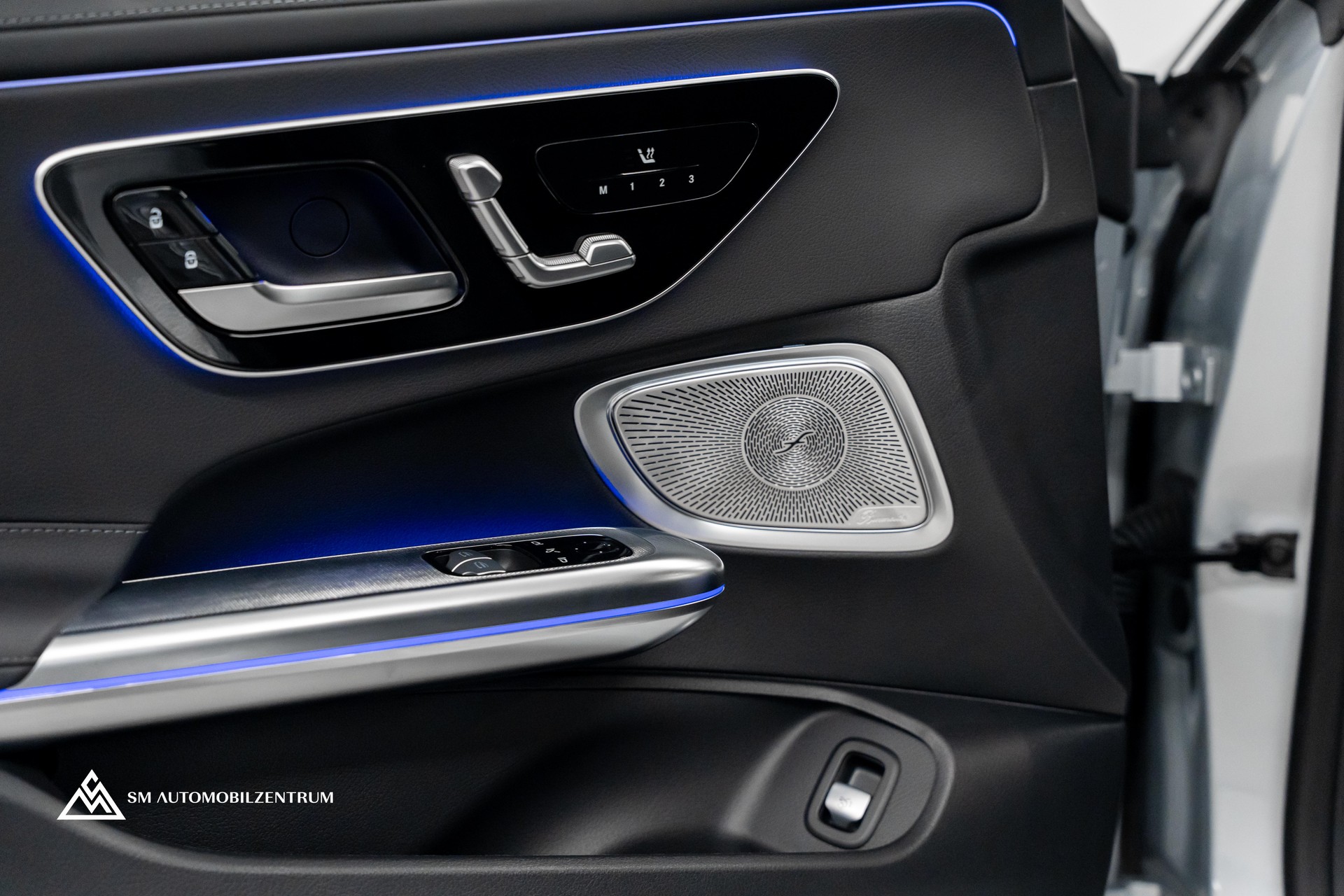 MERCEDES-BENZ CLE 300 AMG Line 4matic Coupé / 360° / Burmester / Lenkradheizung-image-27