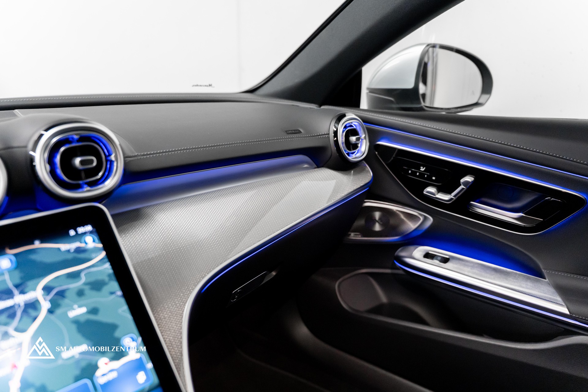 MERCEDES-BENZ CLE 300 AMG Line 4matic Coupé / 360° / Burmester / Lenkradheizung-image-23