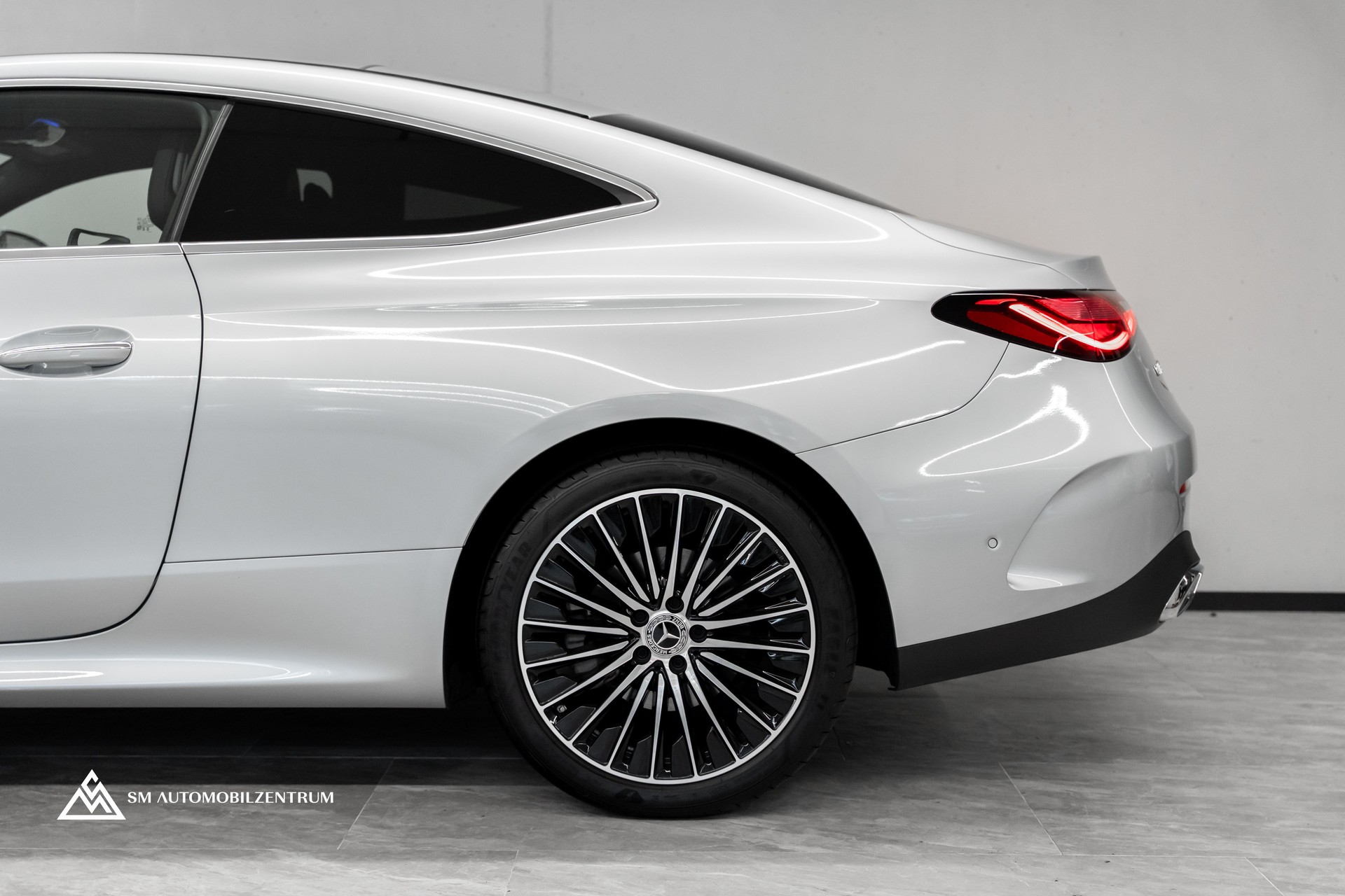 MERCEDES-BENZ CLE 300 AMG Line 4matic Coupé / 360° / Burmester / Lenkradheizung-image-5