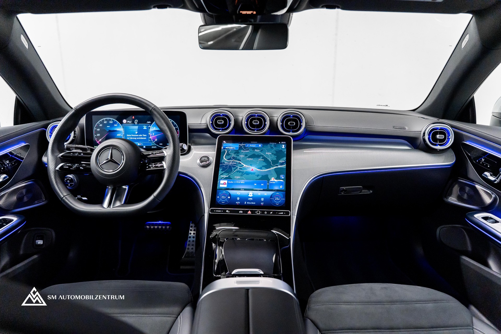 MERCEDES-BENZ CLE 300 AMG Line 4matic Coupé / 360° / Burmester / Lenkradheizung-image-12