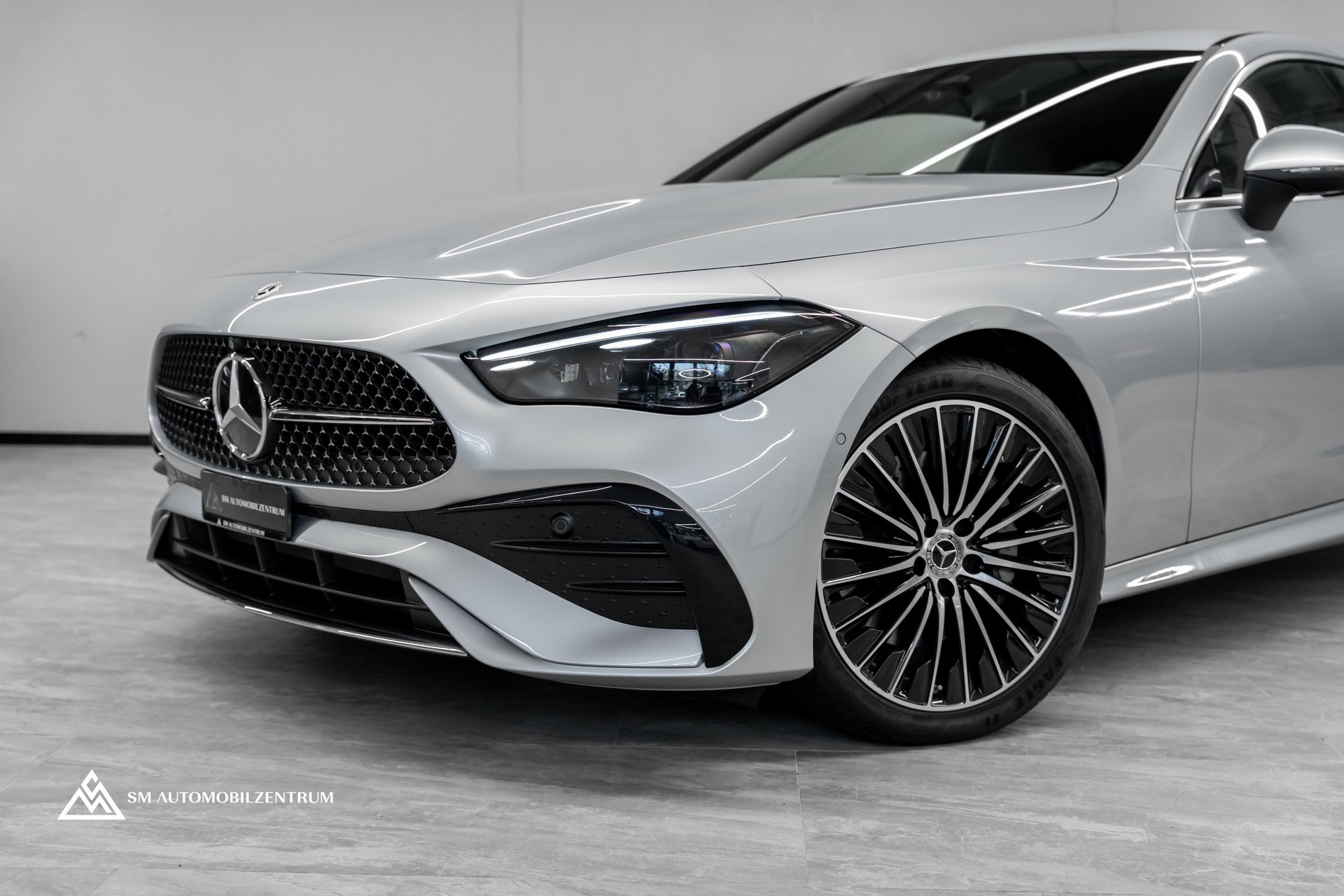 MERCEDES-BENZ CLE 300 AMG Line 4matic Coupé / 360° / Burmester / Lenkradheizung-showroom-element-3