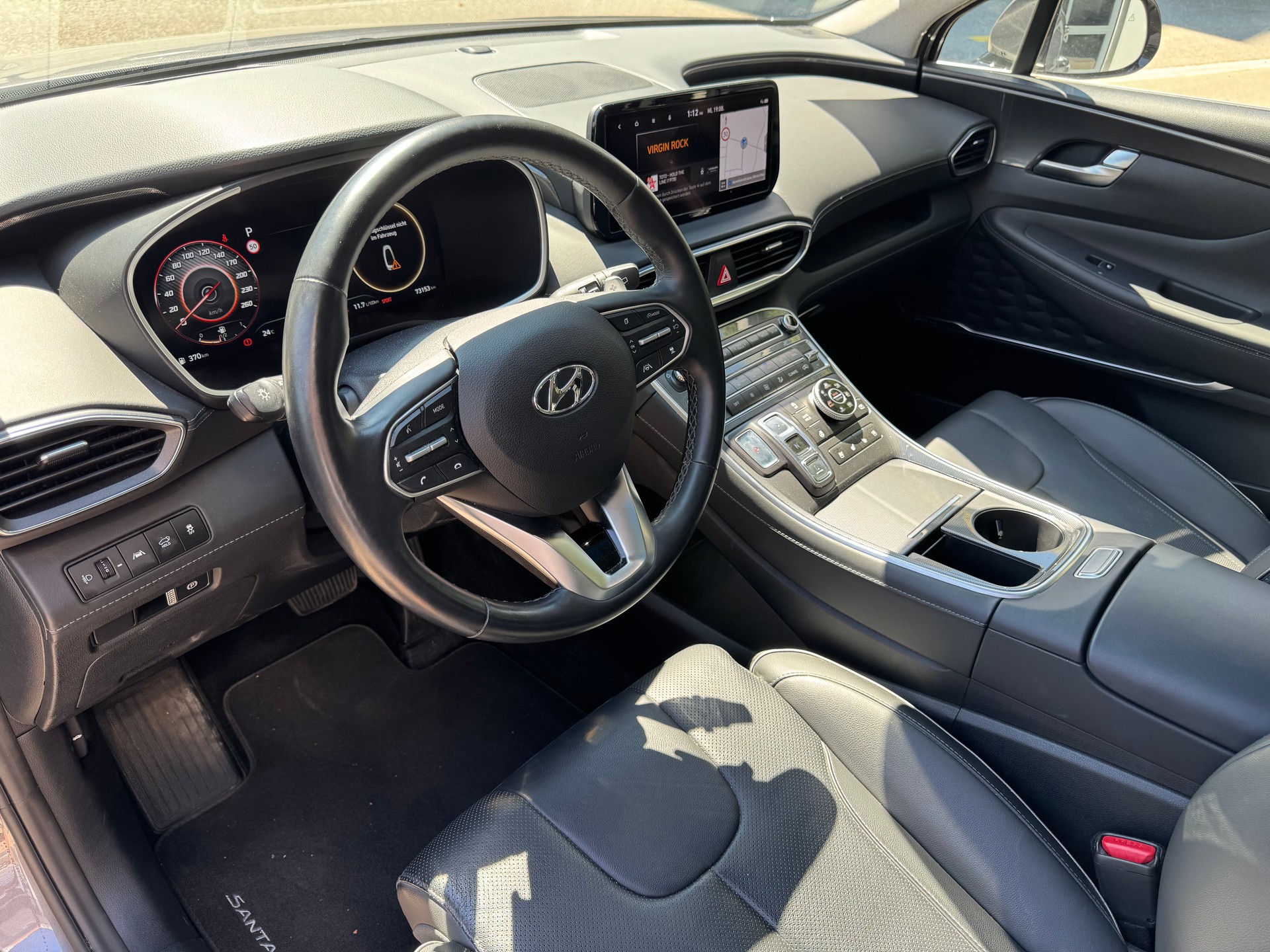 HYUNDAI Santa Fe 2.2 CRDI Amplia 4WD Automatic 7Pl.-image-6