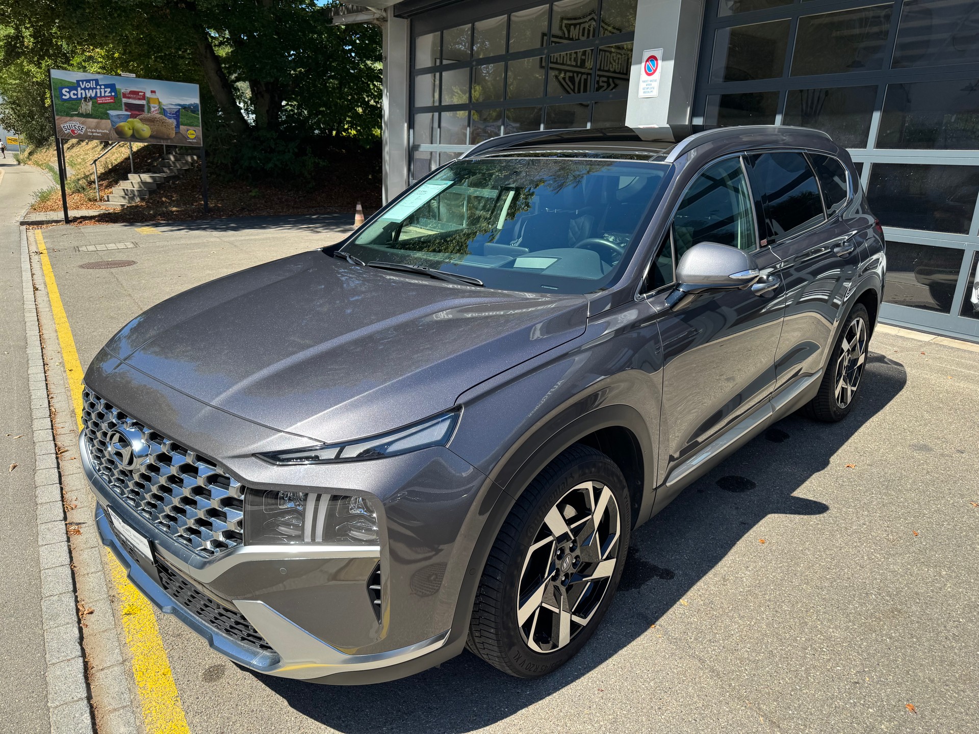 HYUNDAI Santa Fe 2.2 CRDI Amplia 4WD Automatic 7Pl.-showroom-element-3
