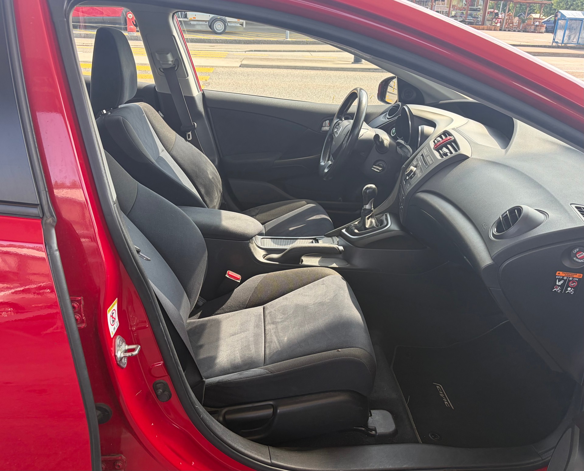 HONDA Civic 1.8i Sport-image-10