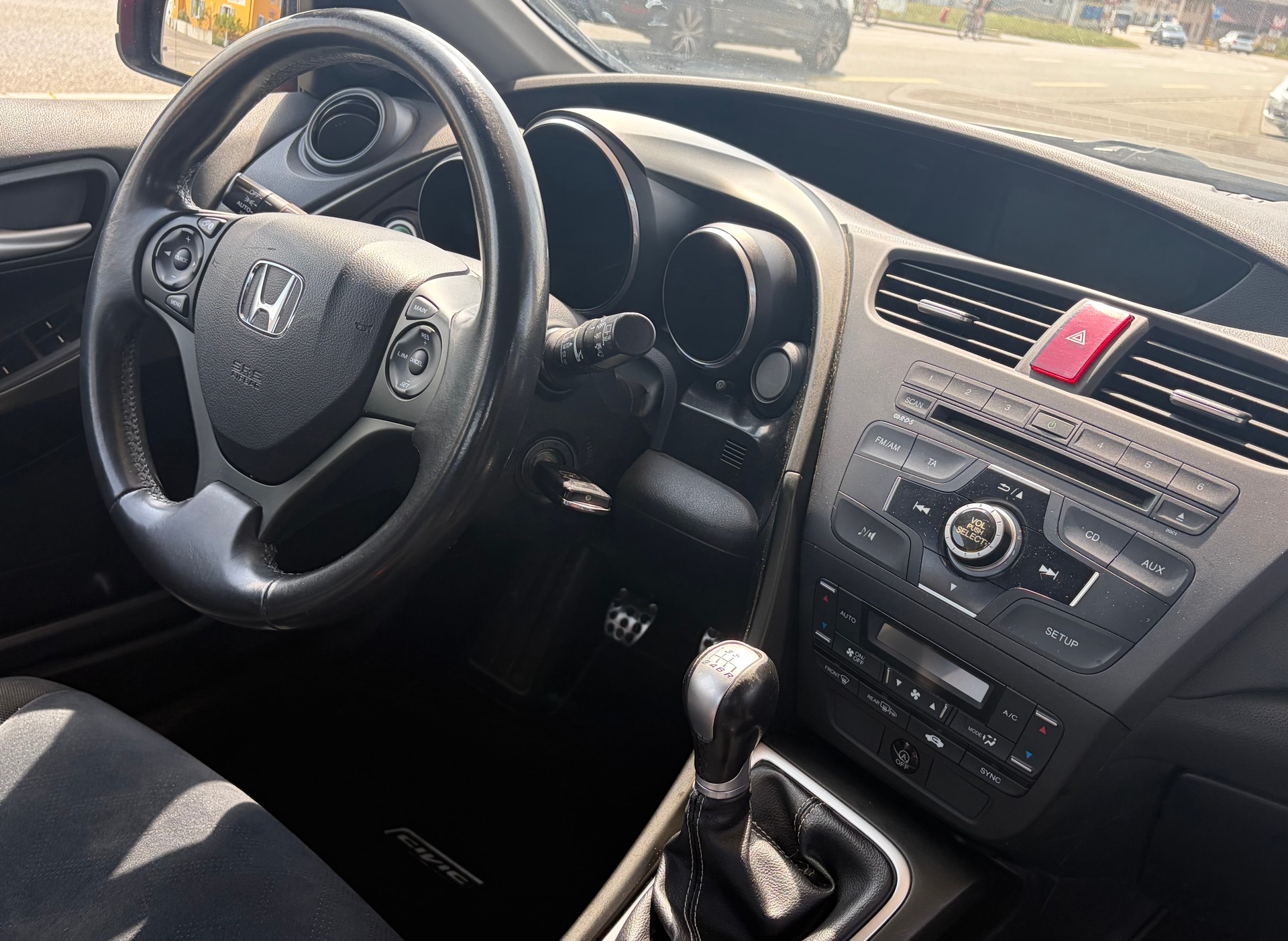 HONDA Civic 1.8i Sport-image-11