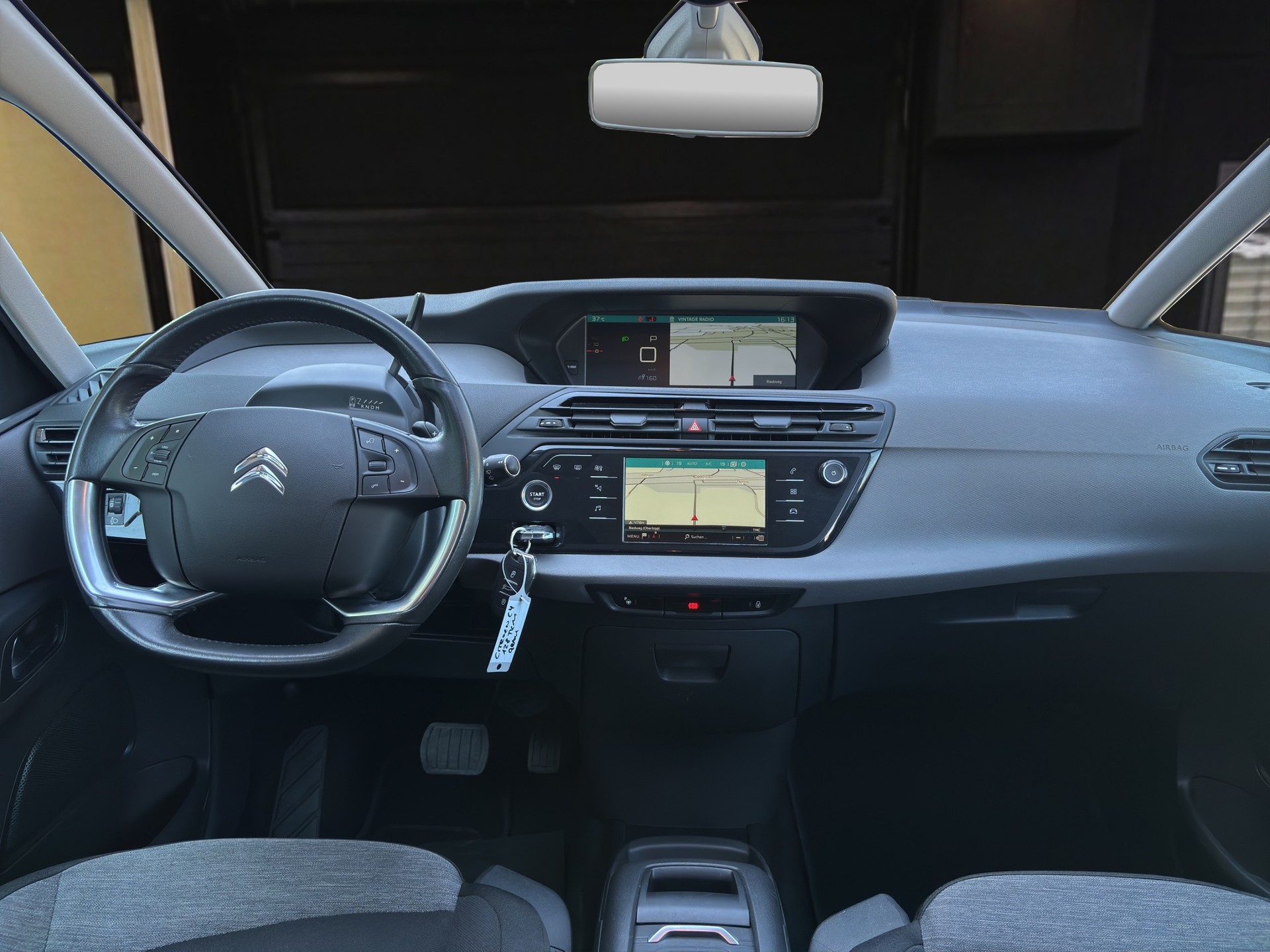 CITROEN C4 Picasso 1.6i 16V THP Feel Edition EAT6-image-10