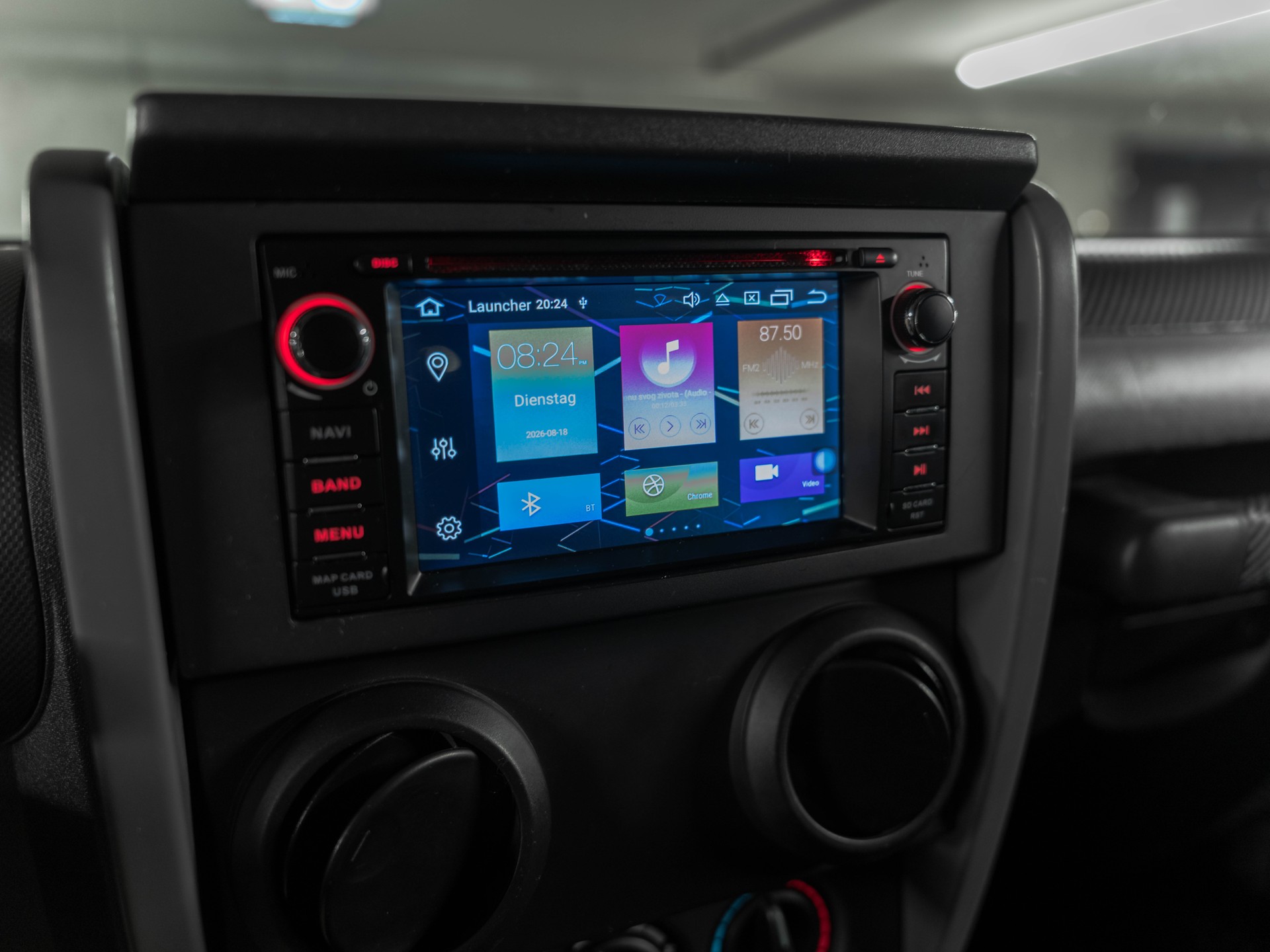 JEEP Wrangler 2.8 CRD Sport Automatic-image-22