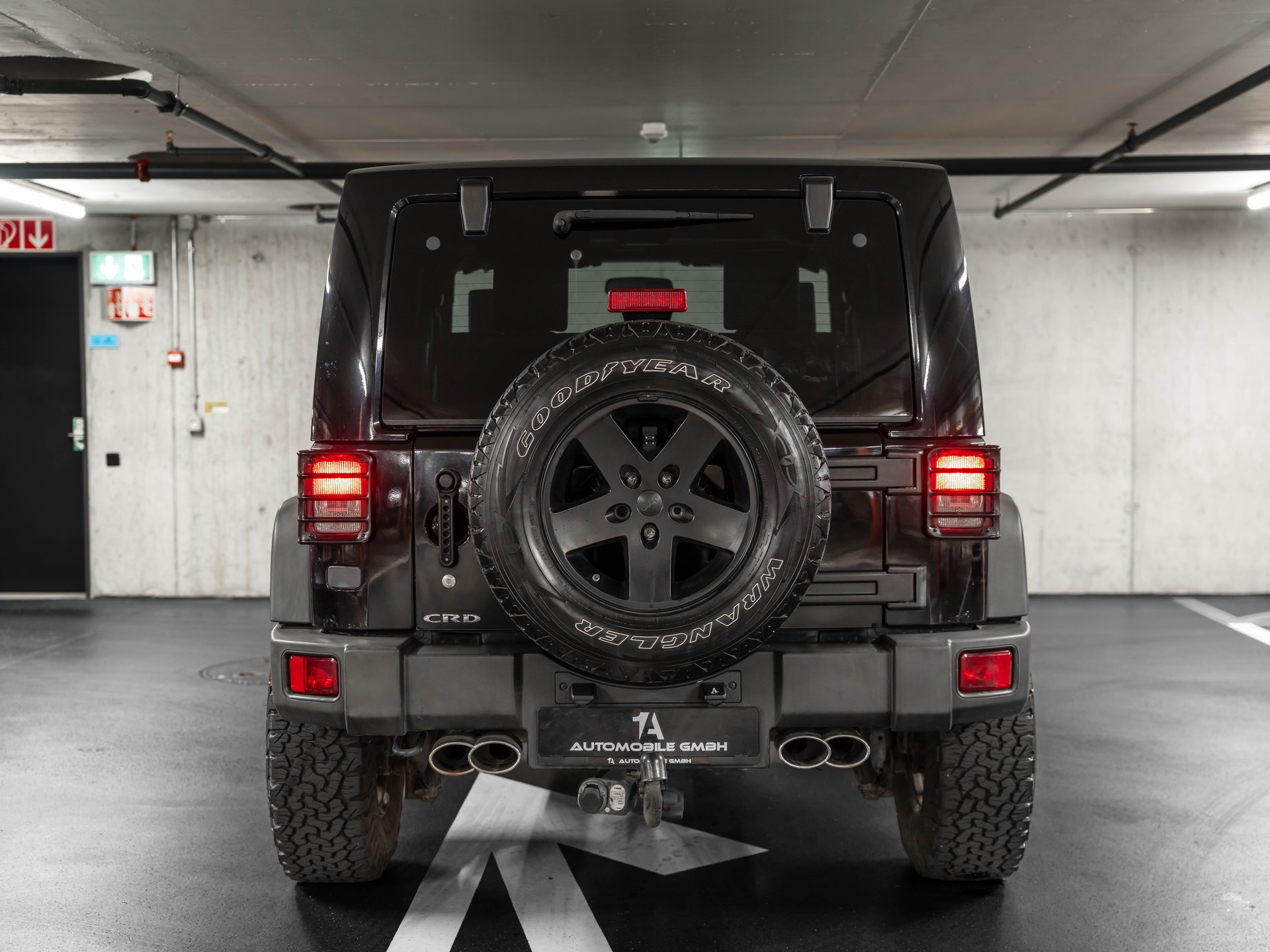 JEEP Wrangler 2.8 CRD Sport Automatic-image-10