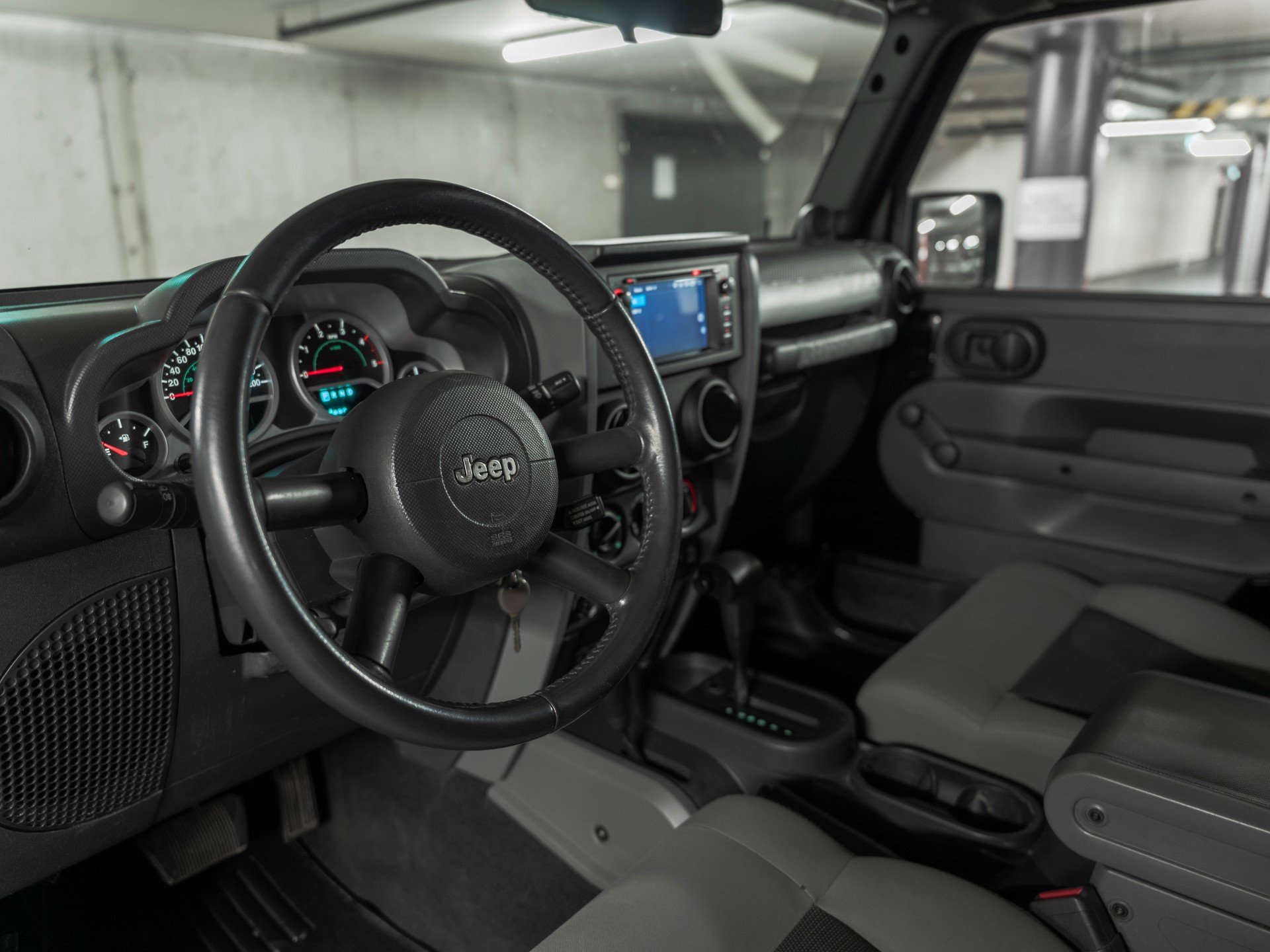 JEEP Wrangler 2.8 CRD Sport Automatic-image-26