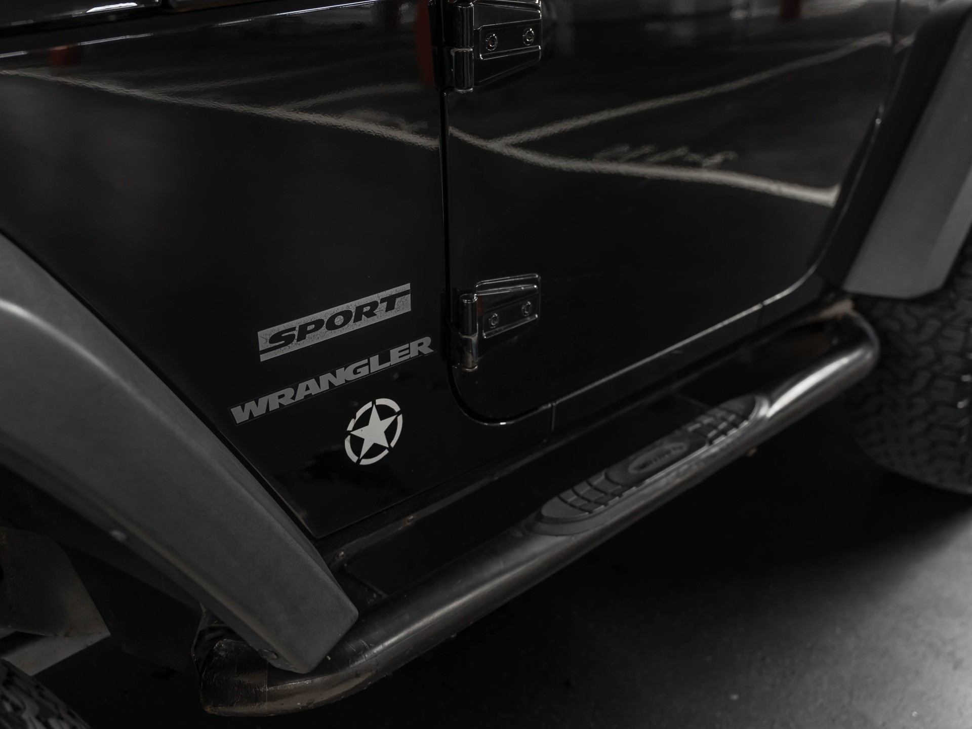 JEEP Wrangler 2.8 CRD Sport Automatic-image-4
