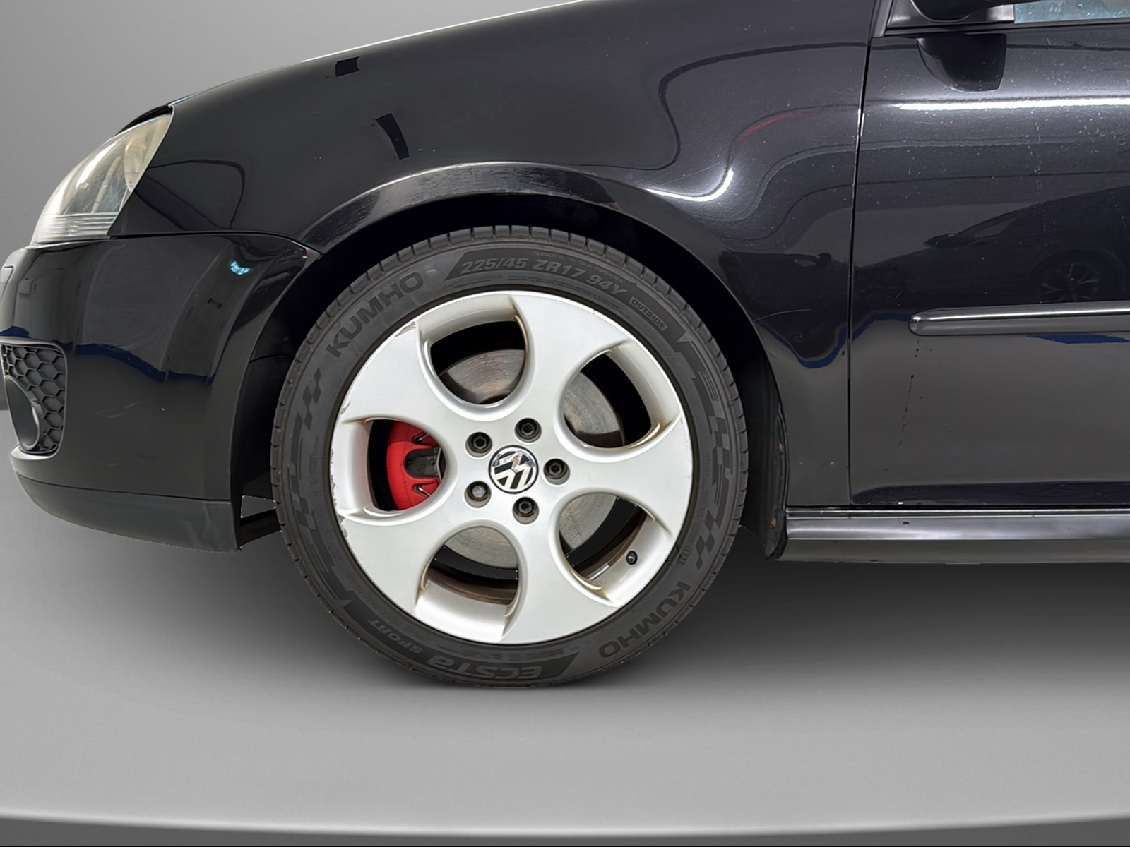 VW Golf 2.0 TFSI GTI-image-10