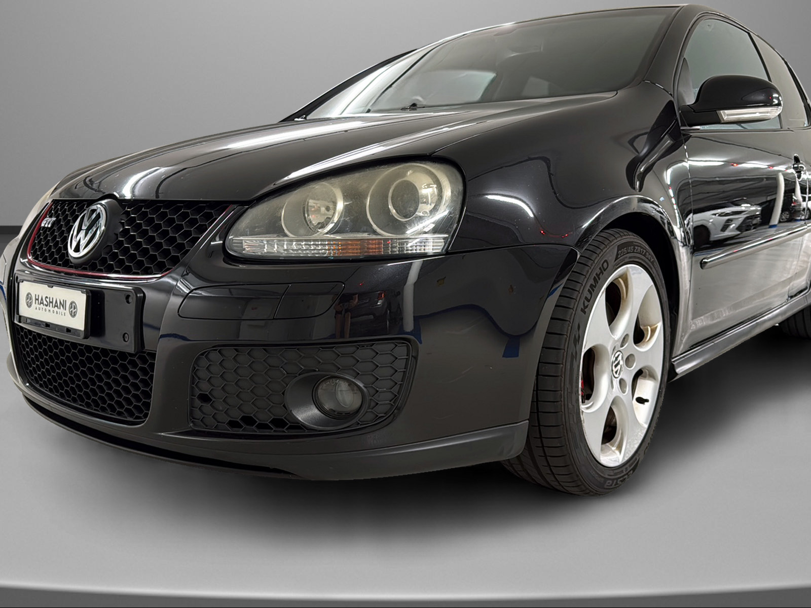 VW Golf 2.0 TFSI GTI-image-1