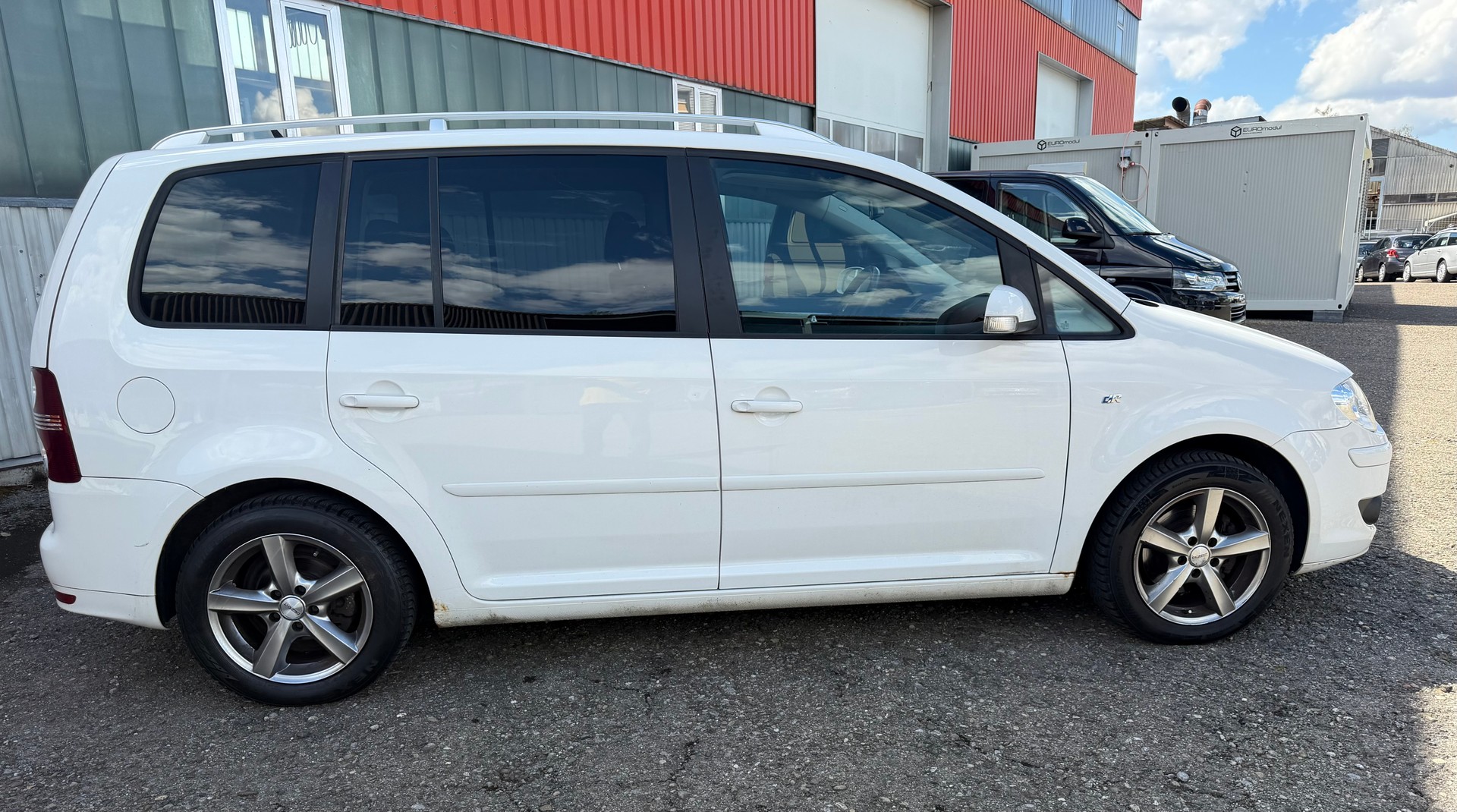 VW Touran 1.4 TSI Trendline-image-3
