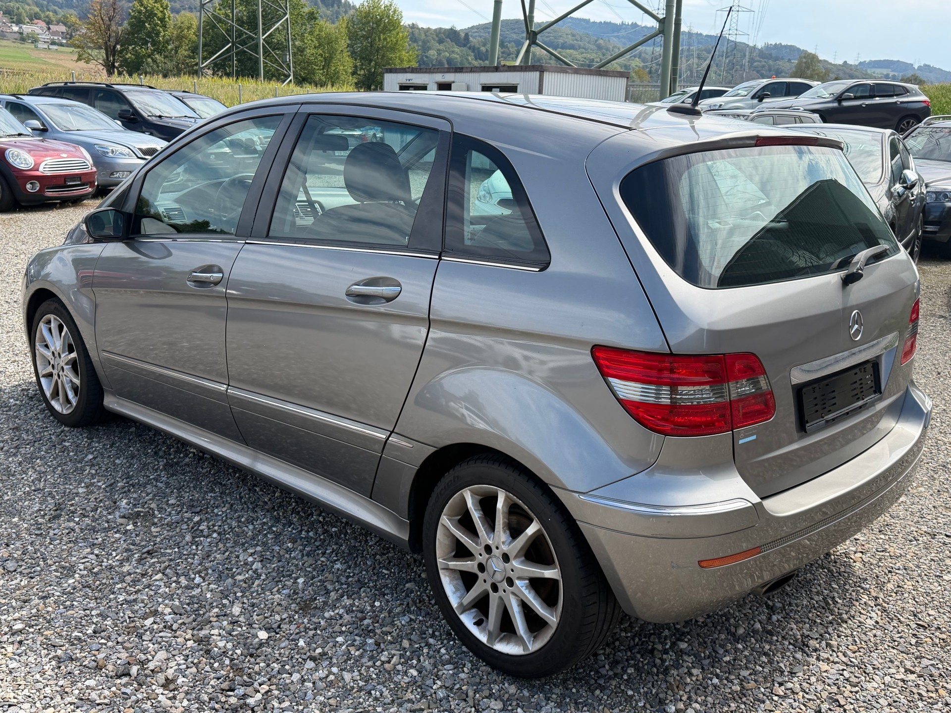 MERCEDES-BENZ B 170-image-11