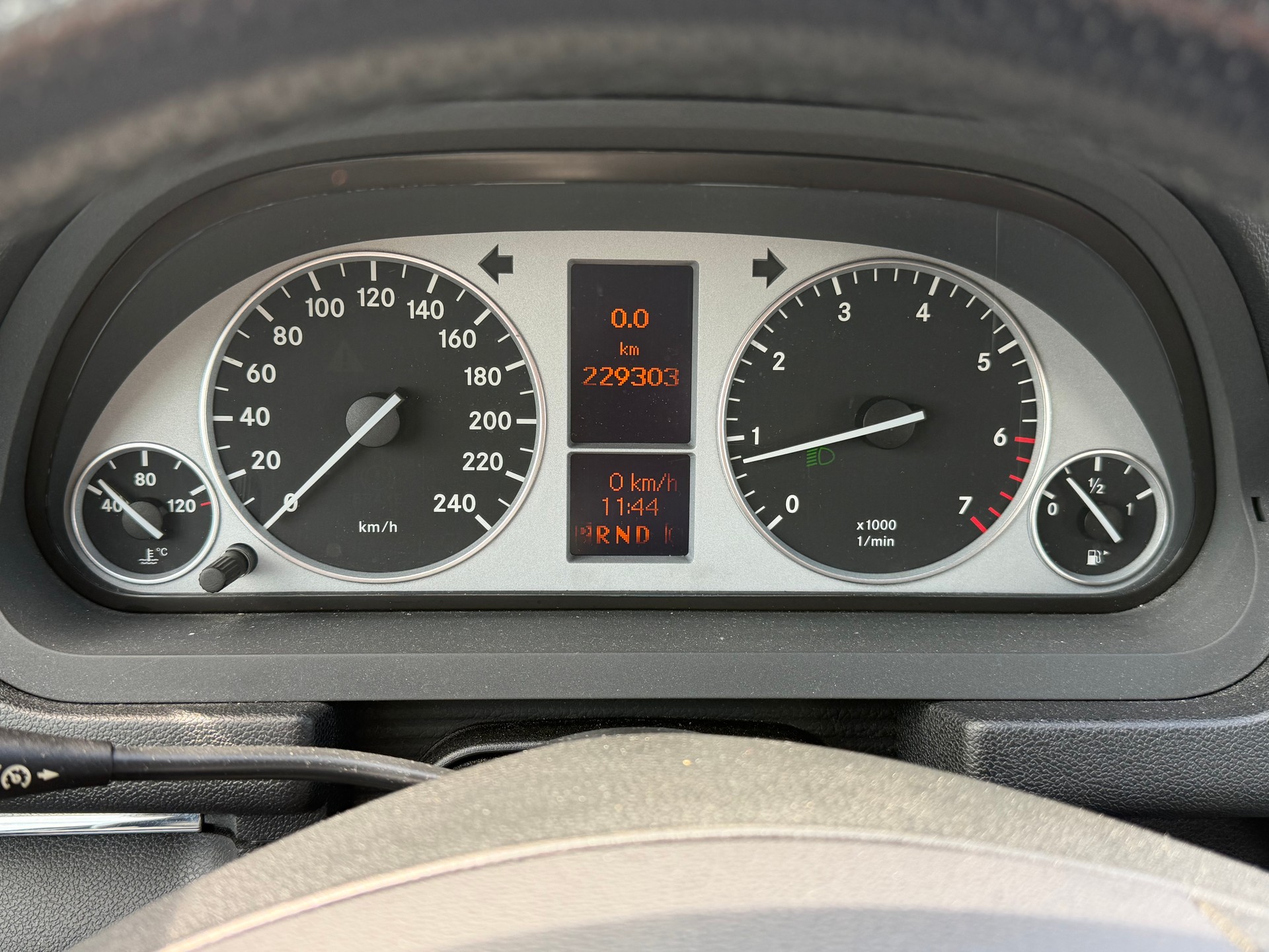 MERCEDES-BENZ B 170-image-3