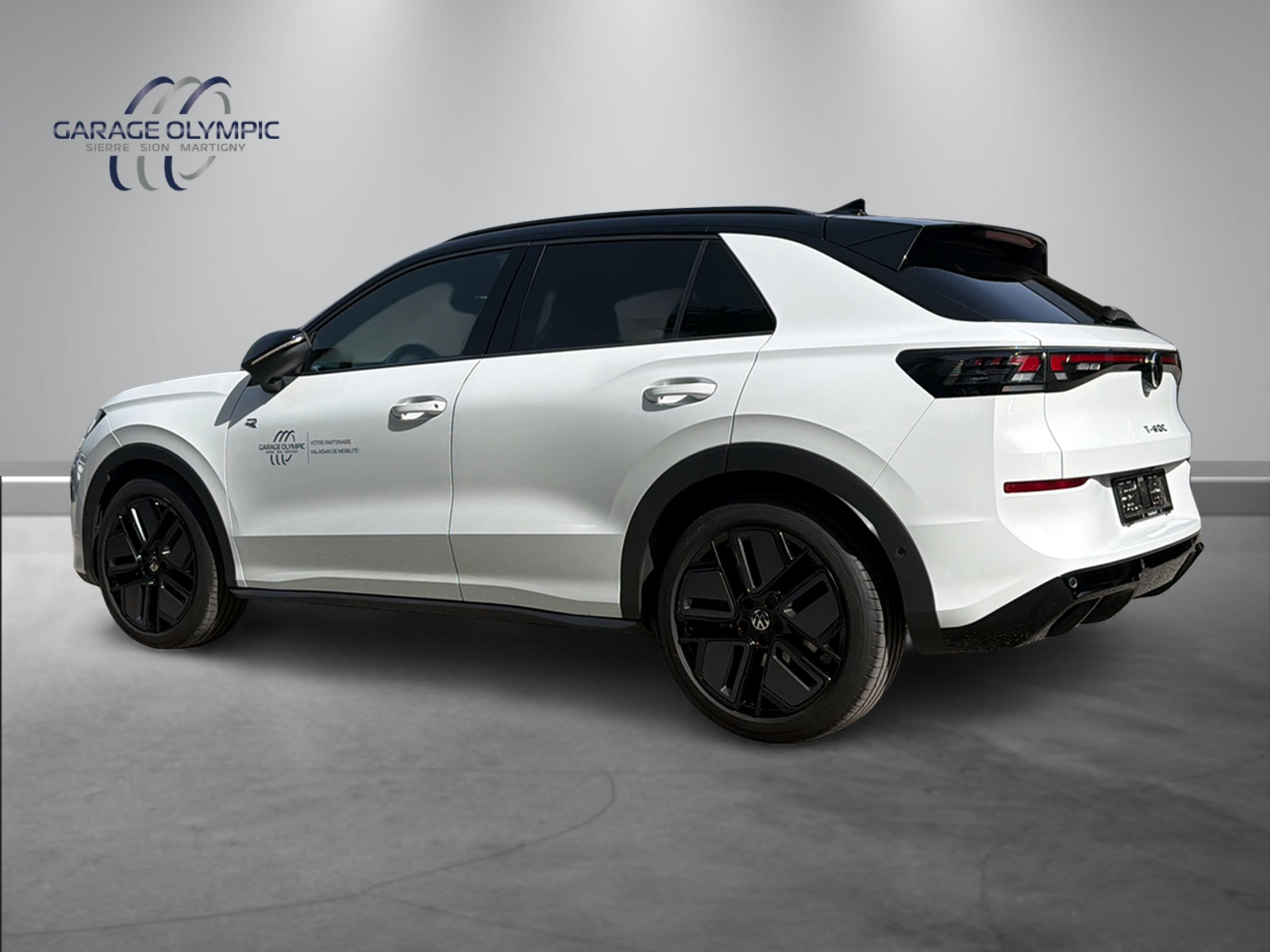 VW T-Roc 1.5 eTSI mHEV R-Line DSG-image-3