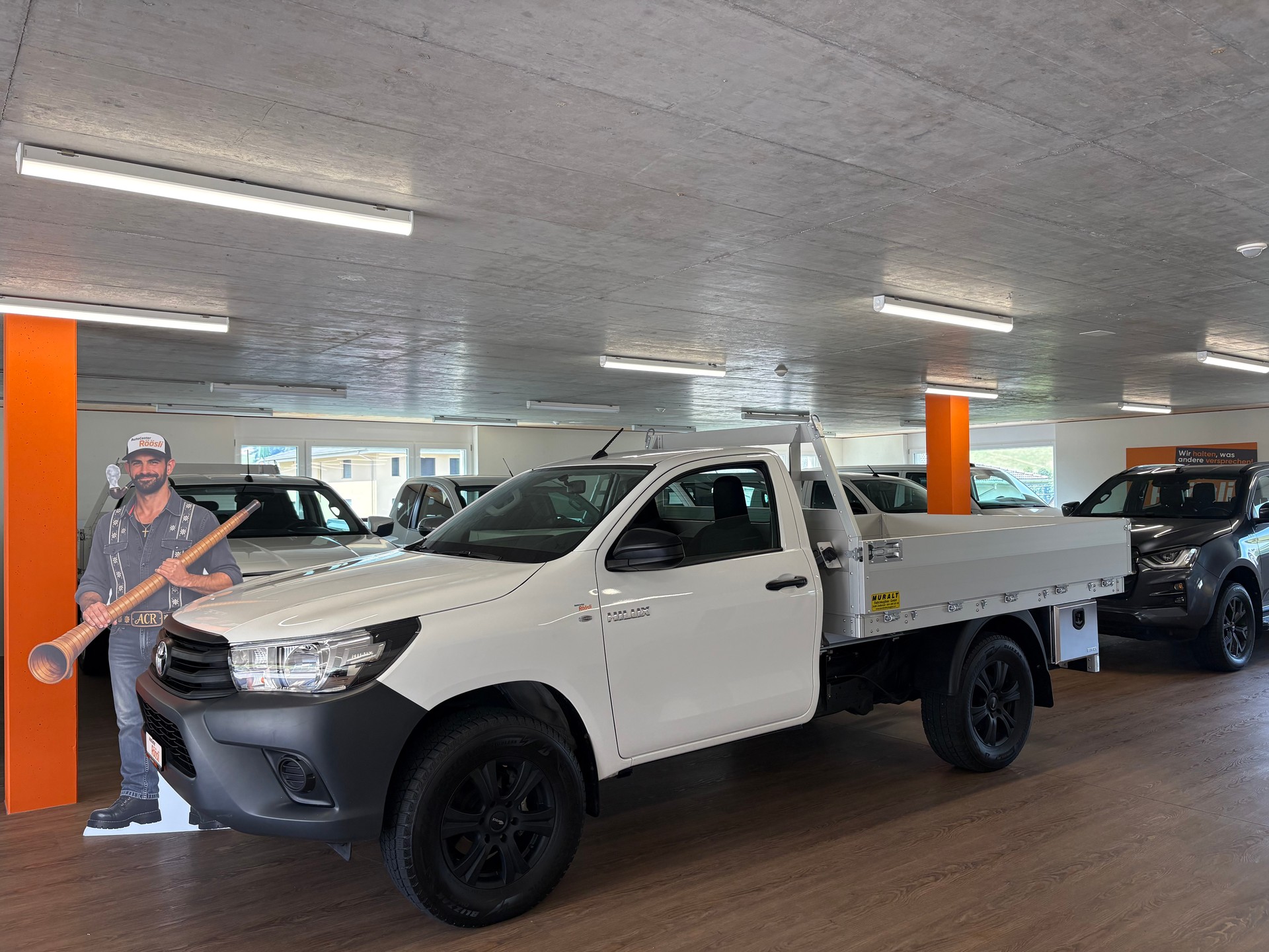 TOYOTA Hilux 2.4D-4D Comfort Single Cab 4x4-image-1