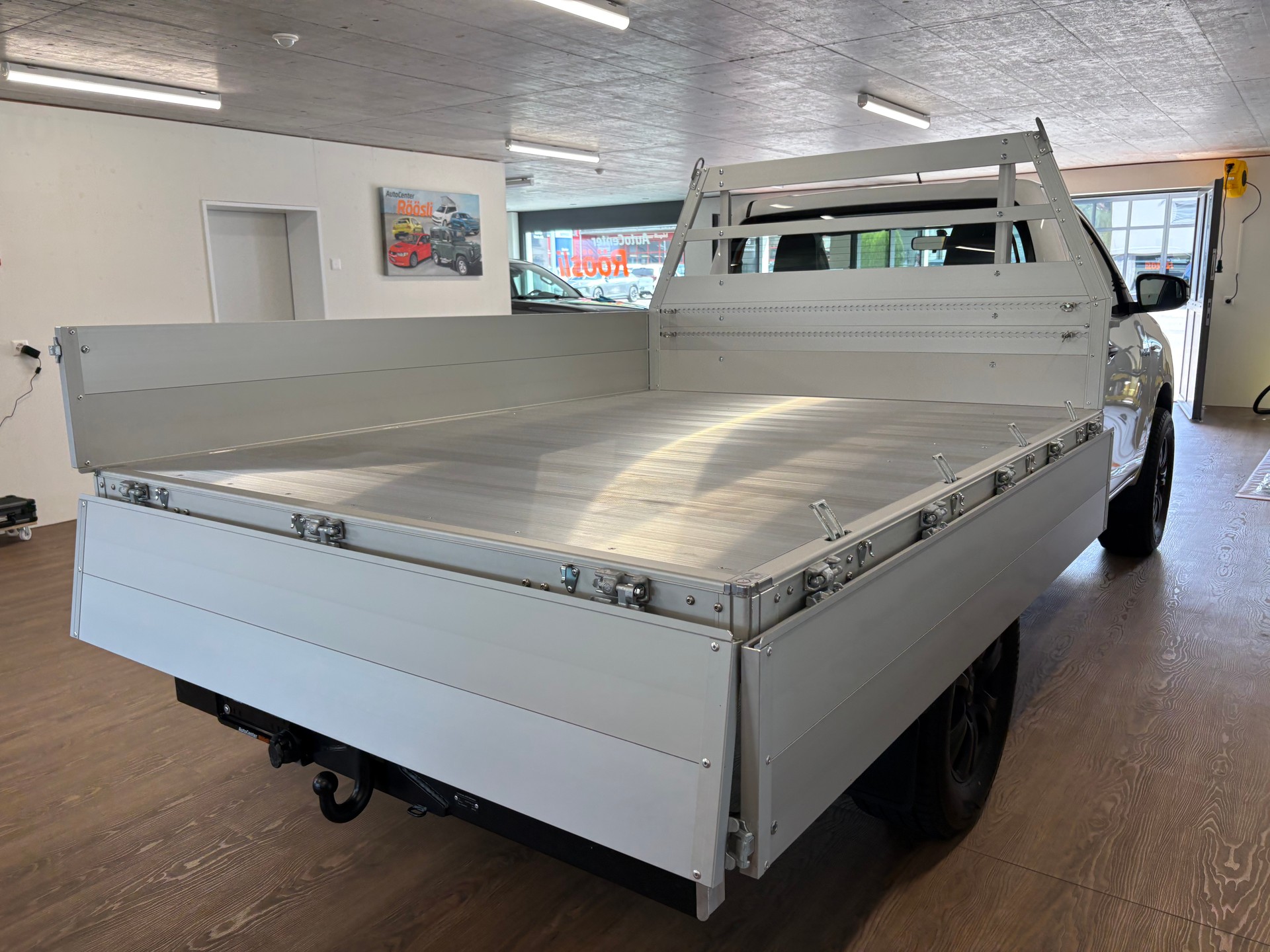 TOYOTA Hilux 2.4D-4D Comfort Single Cab 4x4-image-5