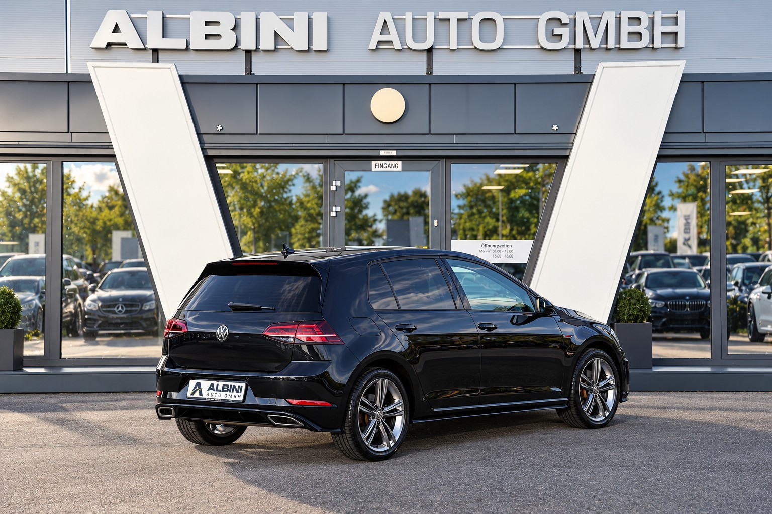 VW Golf VII 2.0 TDI R-Line-image-2