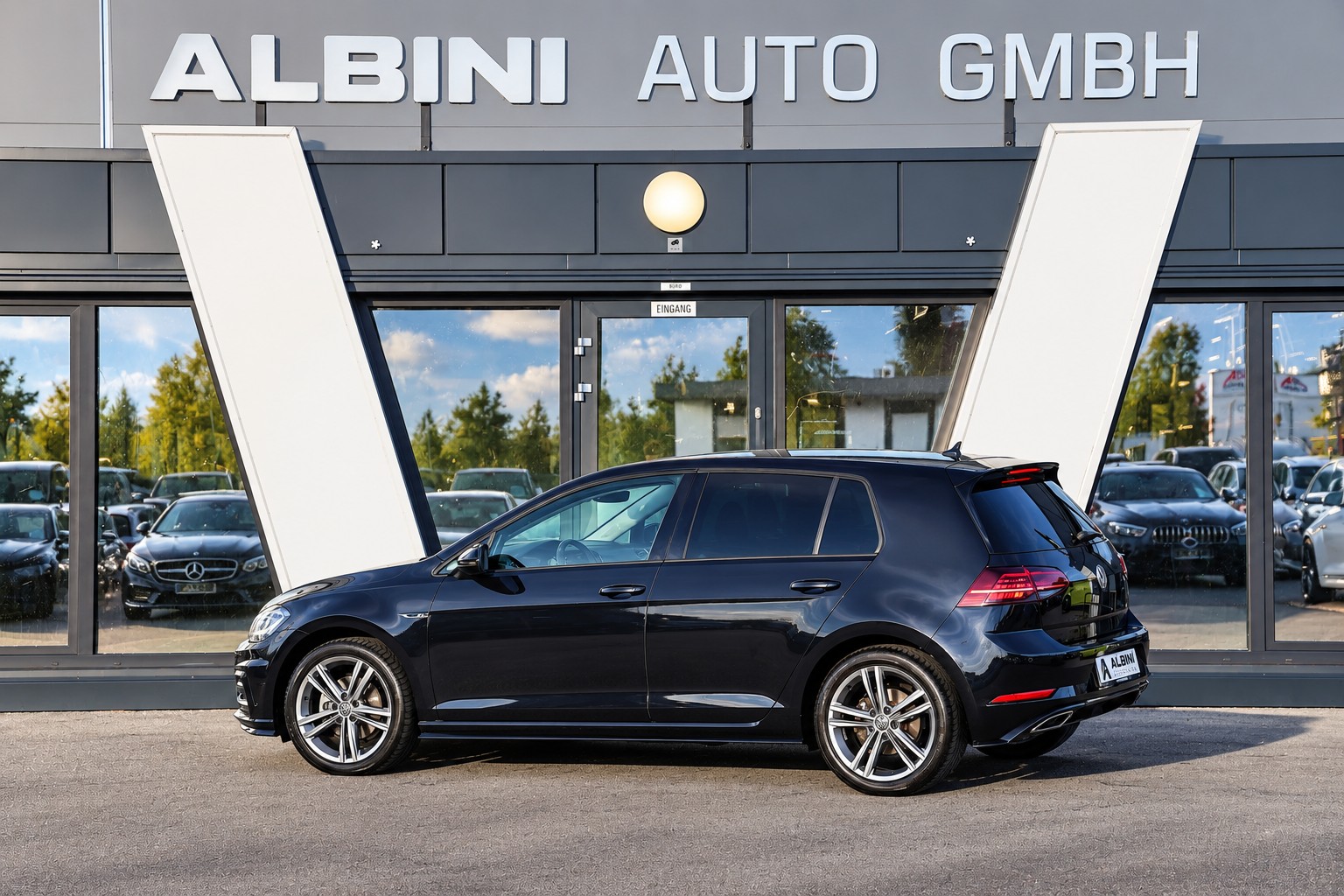 VW Golf VII 2.0 TDI R-Line-image-3