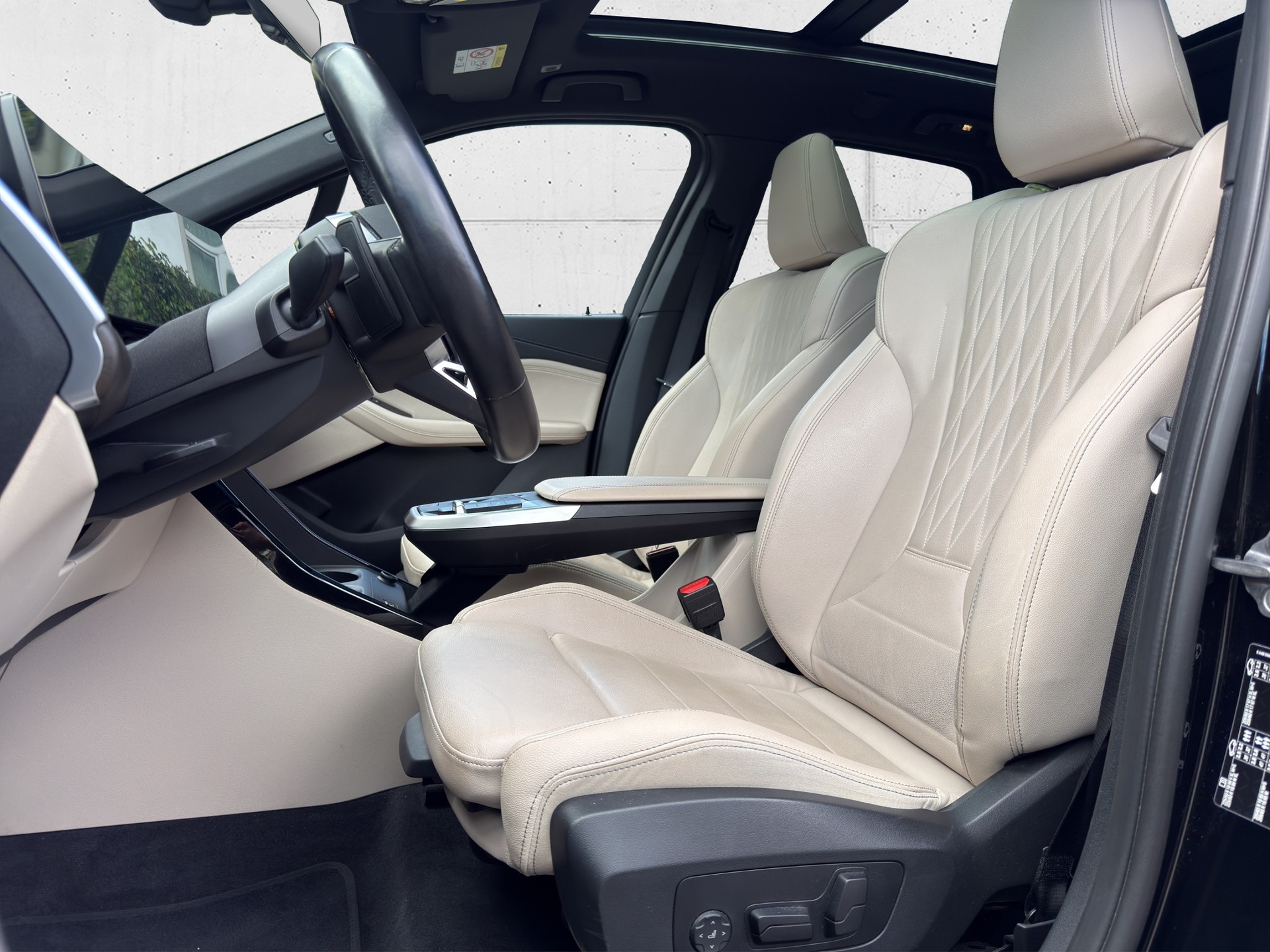 BMW 218d Active Tourer M Sport DKG-image-7