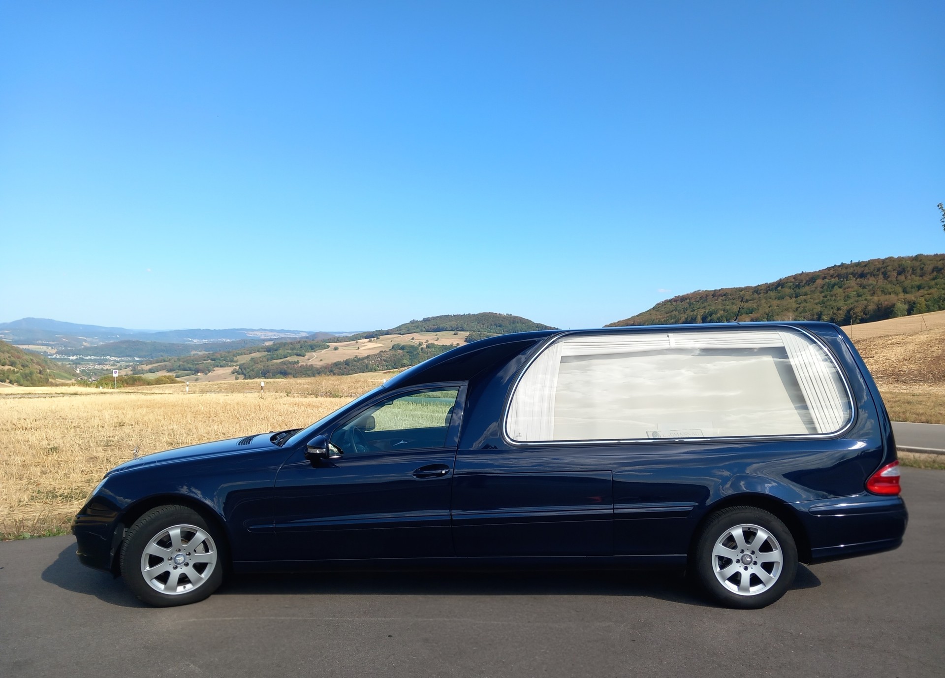 MERCEDES-BENZ Mercedes-Benz E 280 CDI-image-0