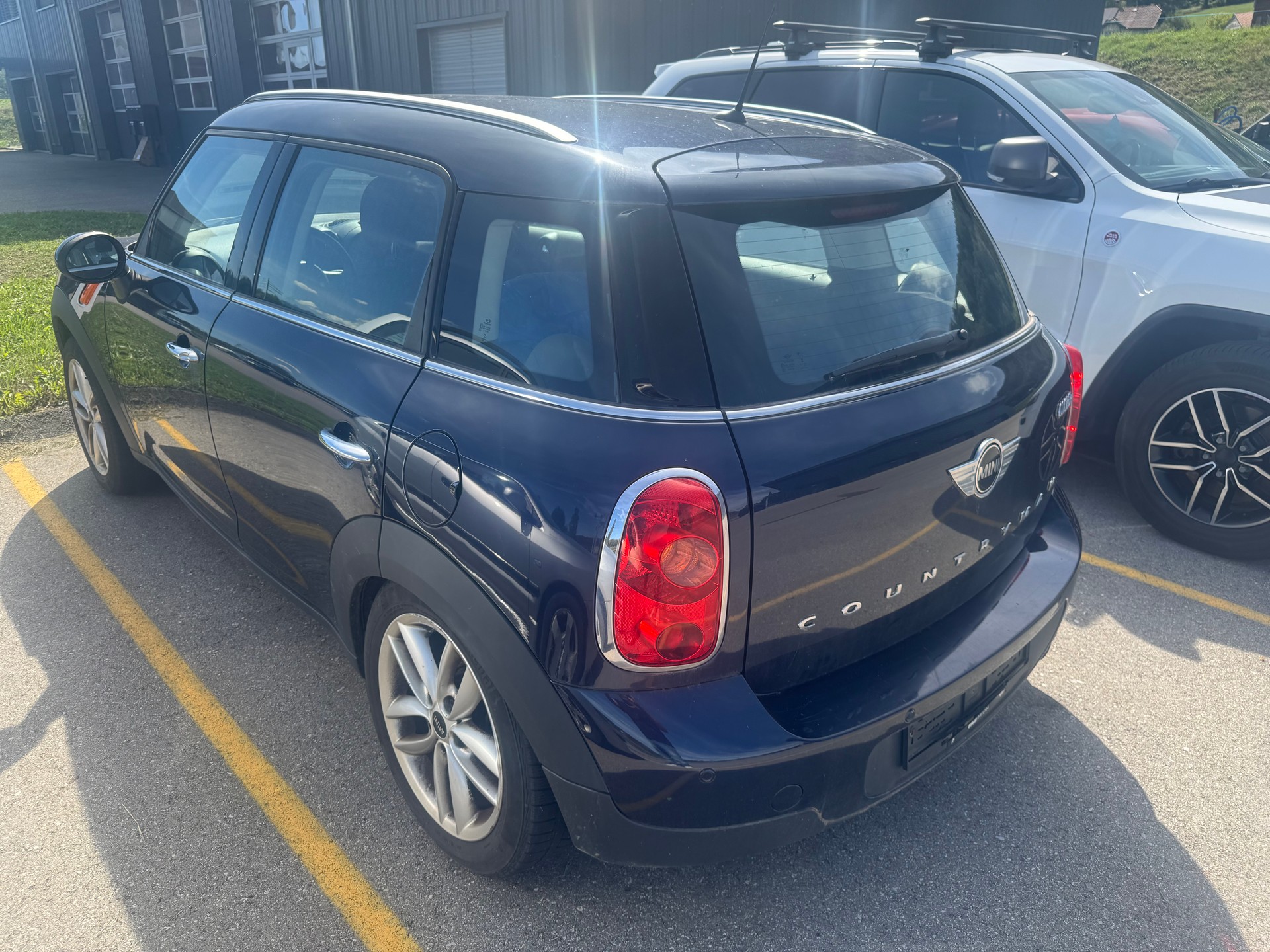 MINI Countryman Cooper ALL4 Snowhill-image-3